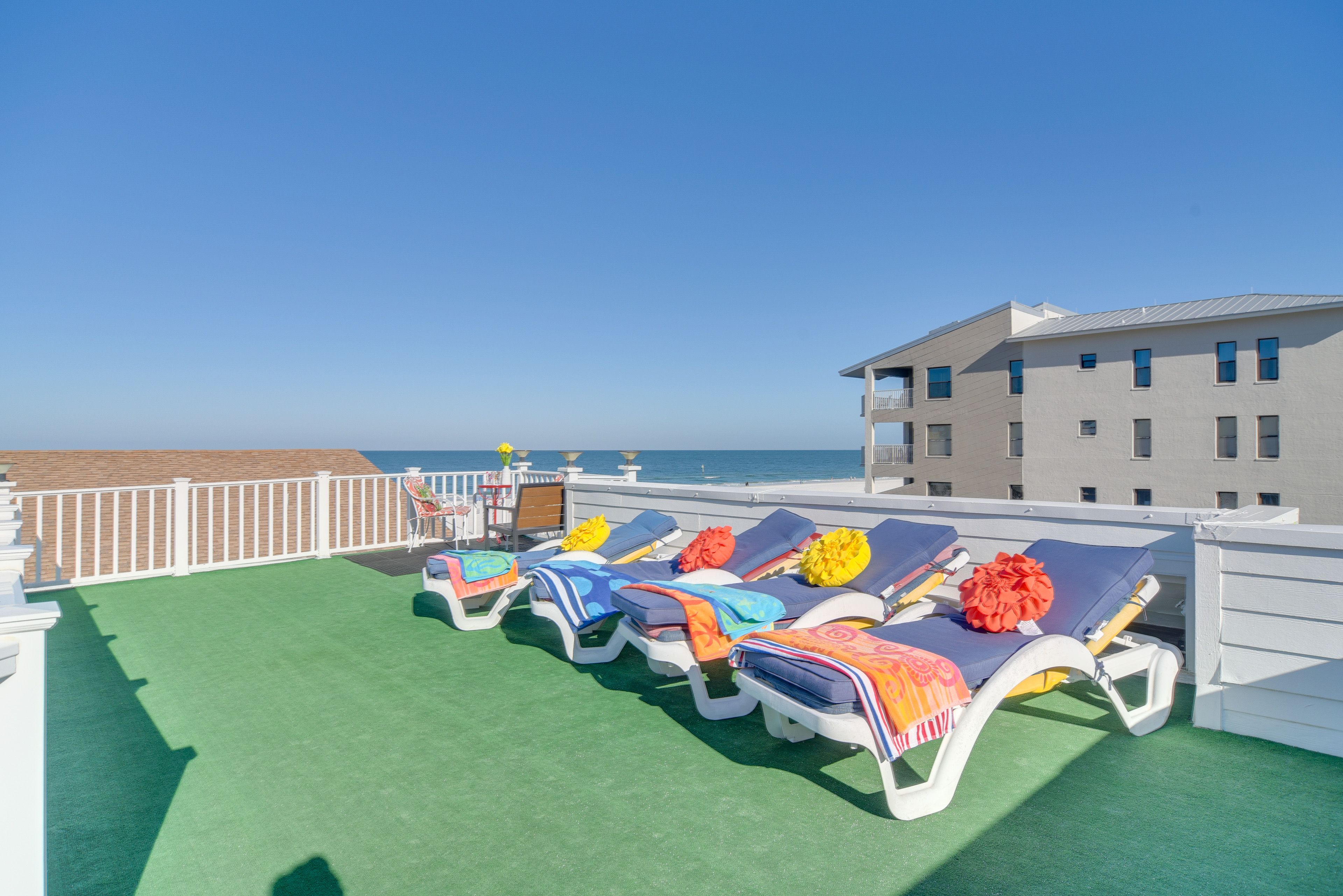 Rooftop Patio | Beach Views