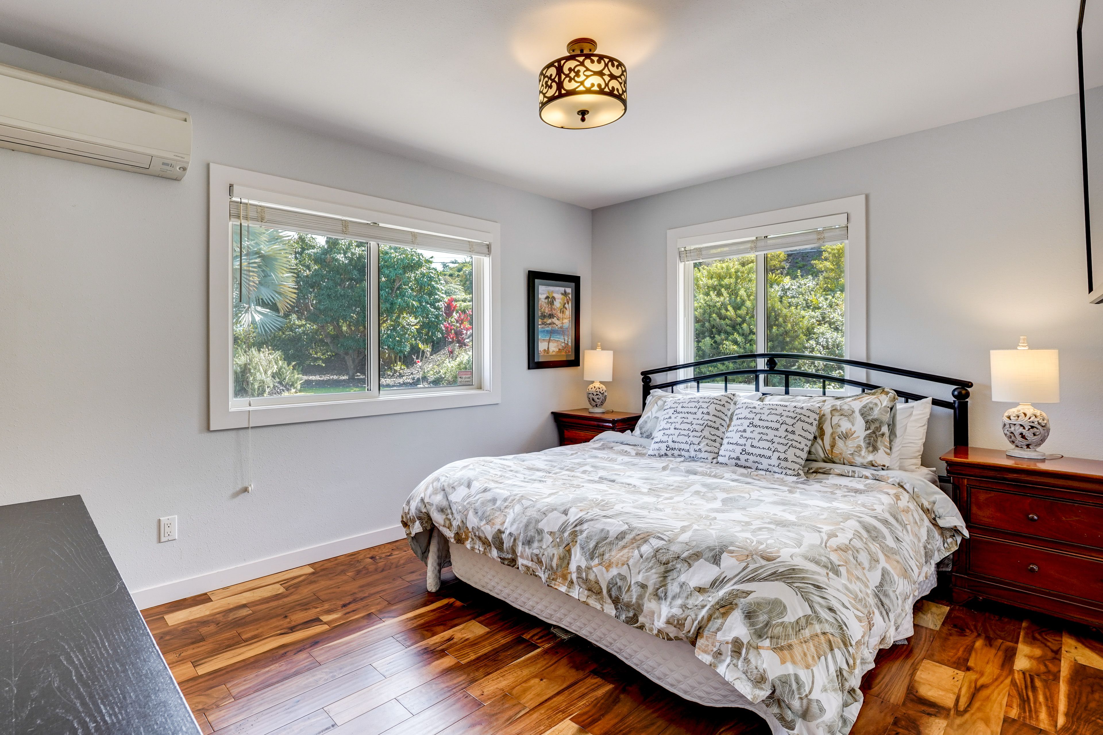 Bedroom 1 | King Bed