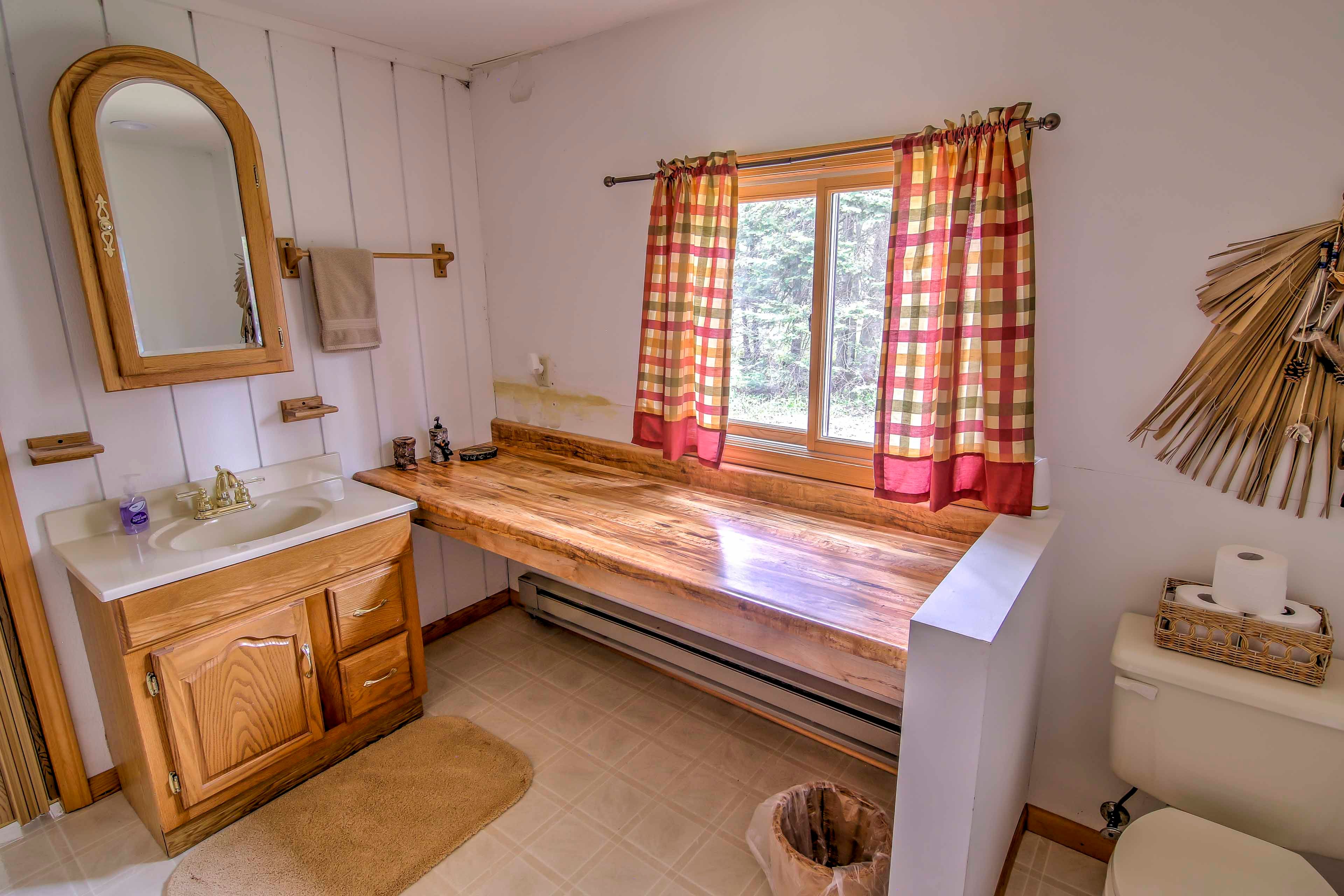 Fresh towels are provided for your stay.