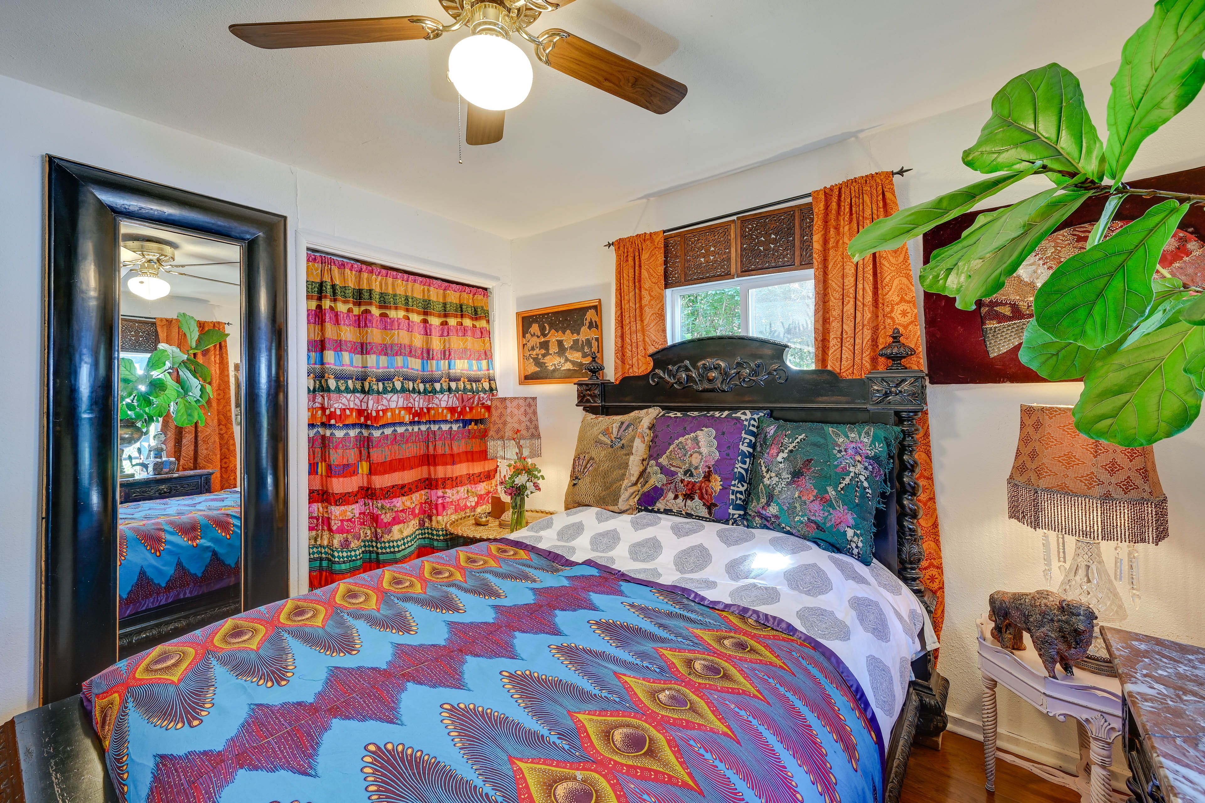 Bedroom 1 | Linens Provided