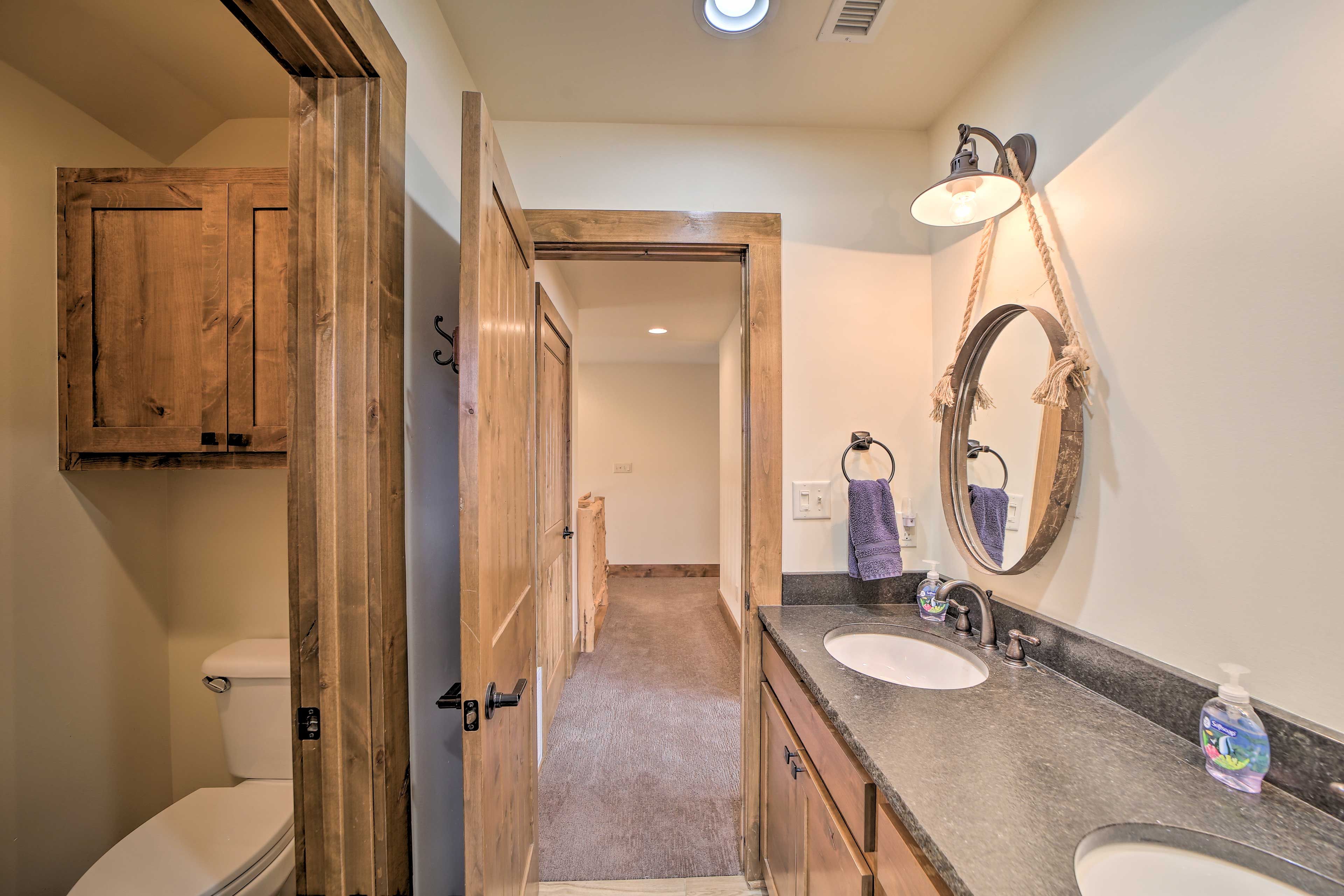 Full Bathroom