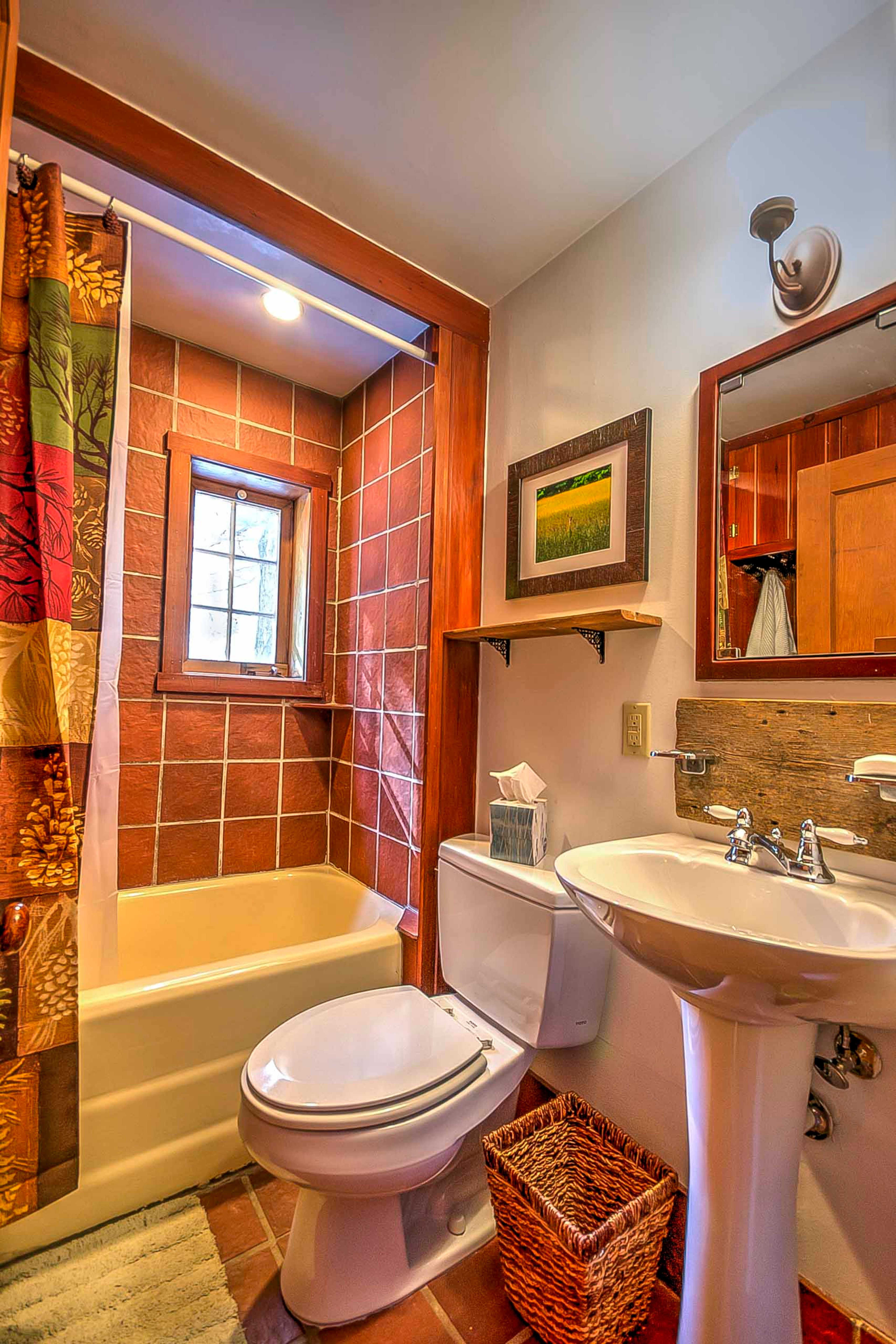 Full Bathroom
