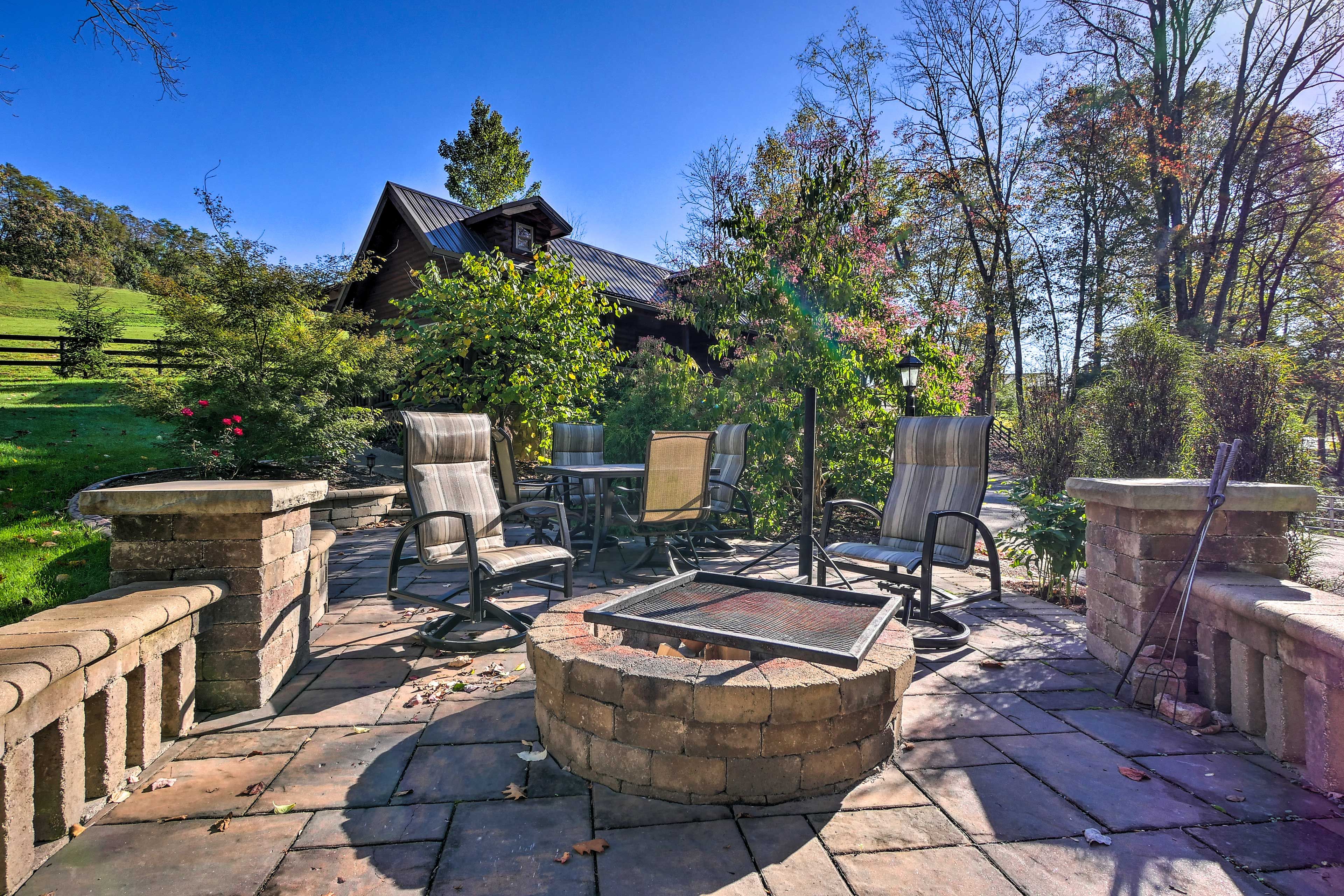 Furnished Patio