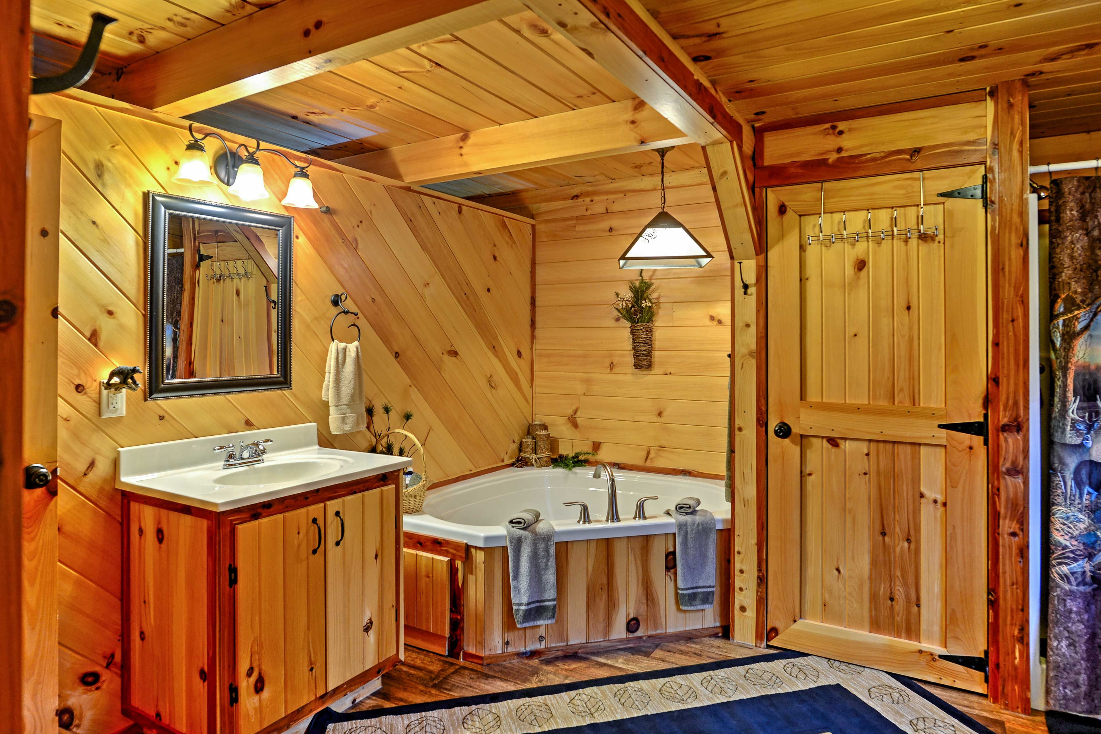 Full Bathroom