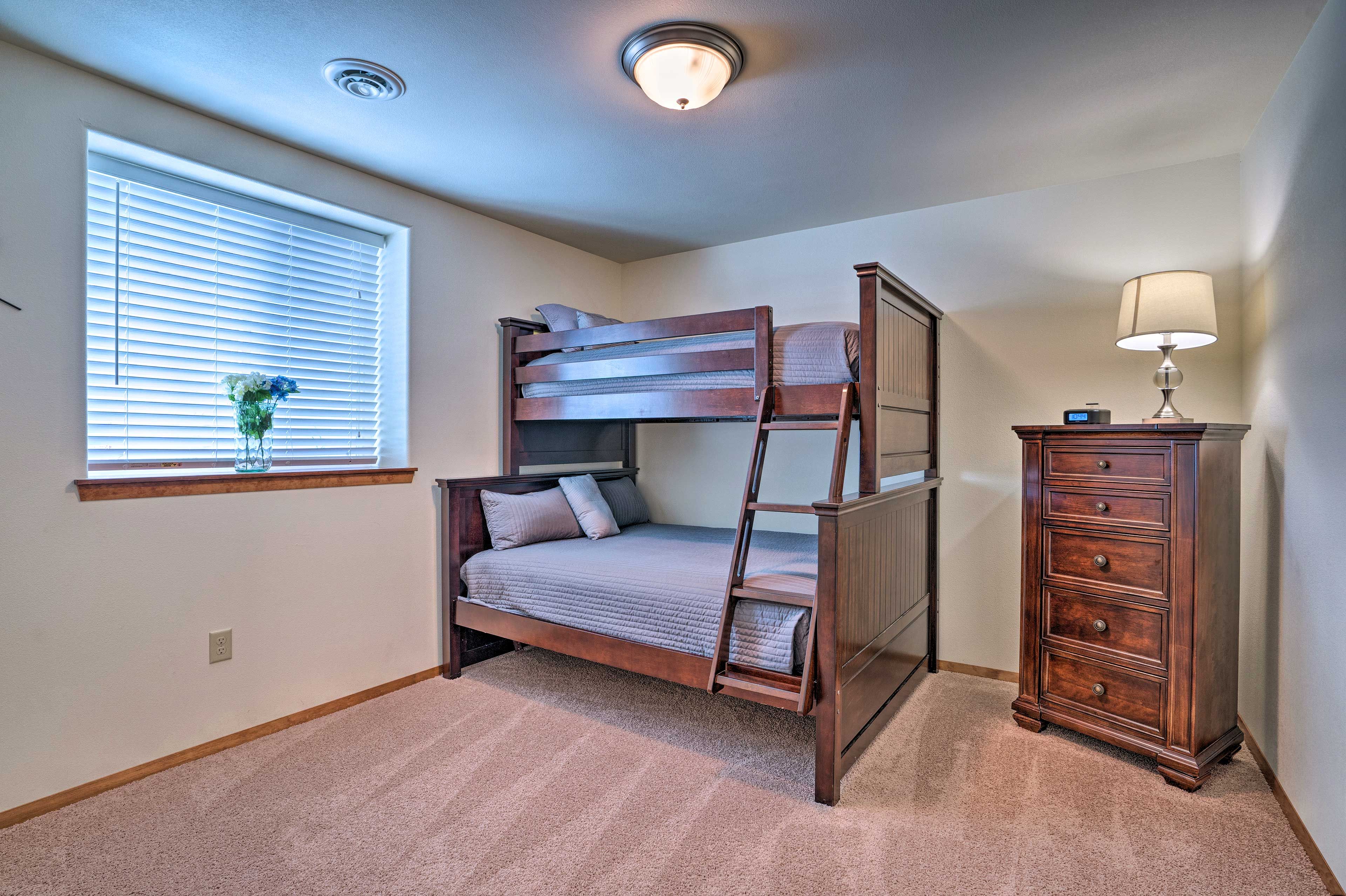 Bedroom 3 | Twin/Full Bunk Bed | Linens Provided | Main Floor