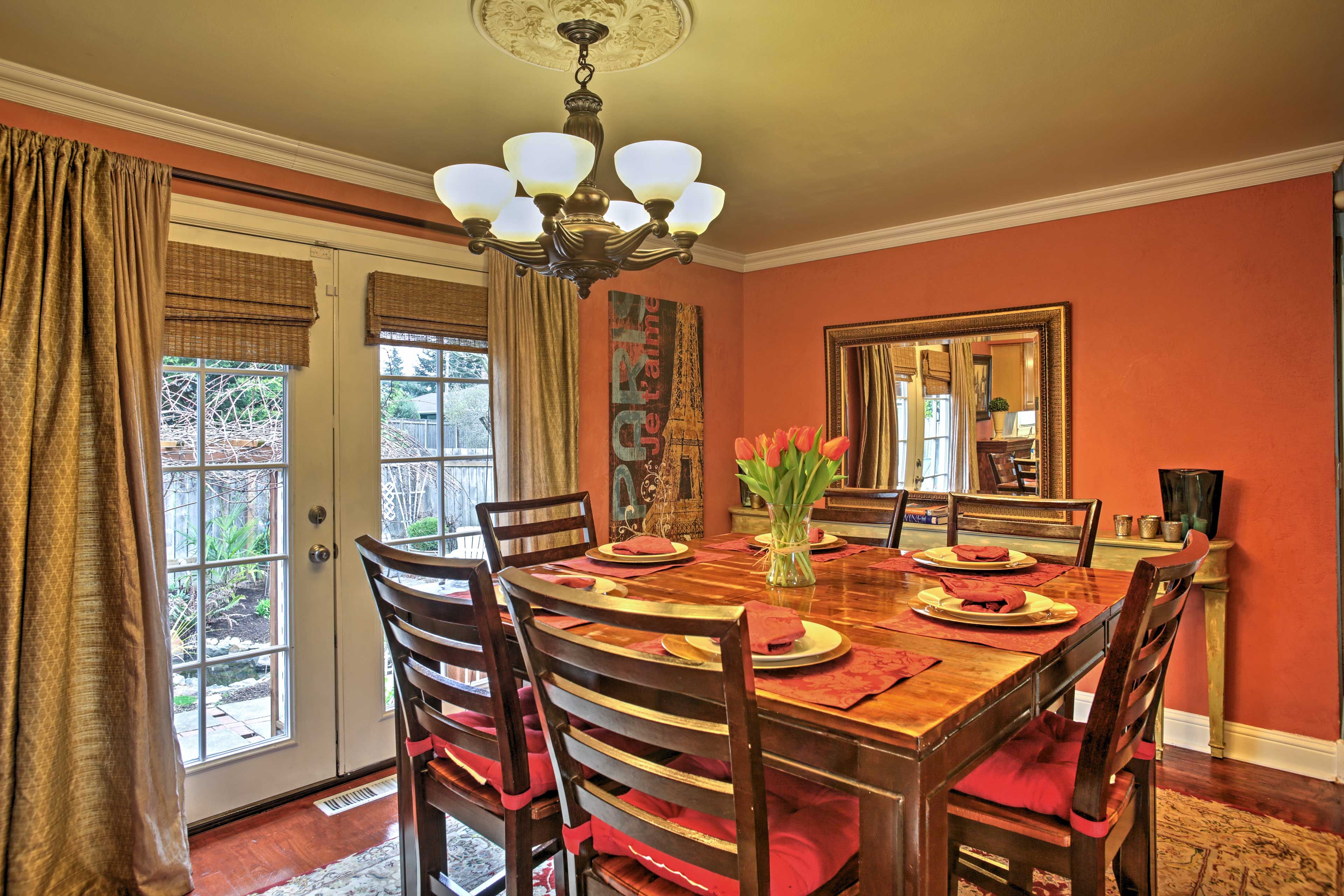 Dining Area | Dishware & Flatware