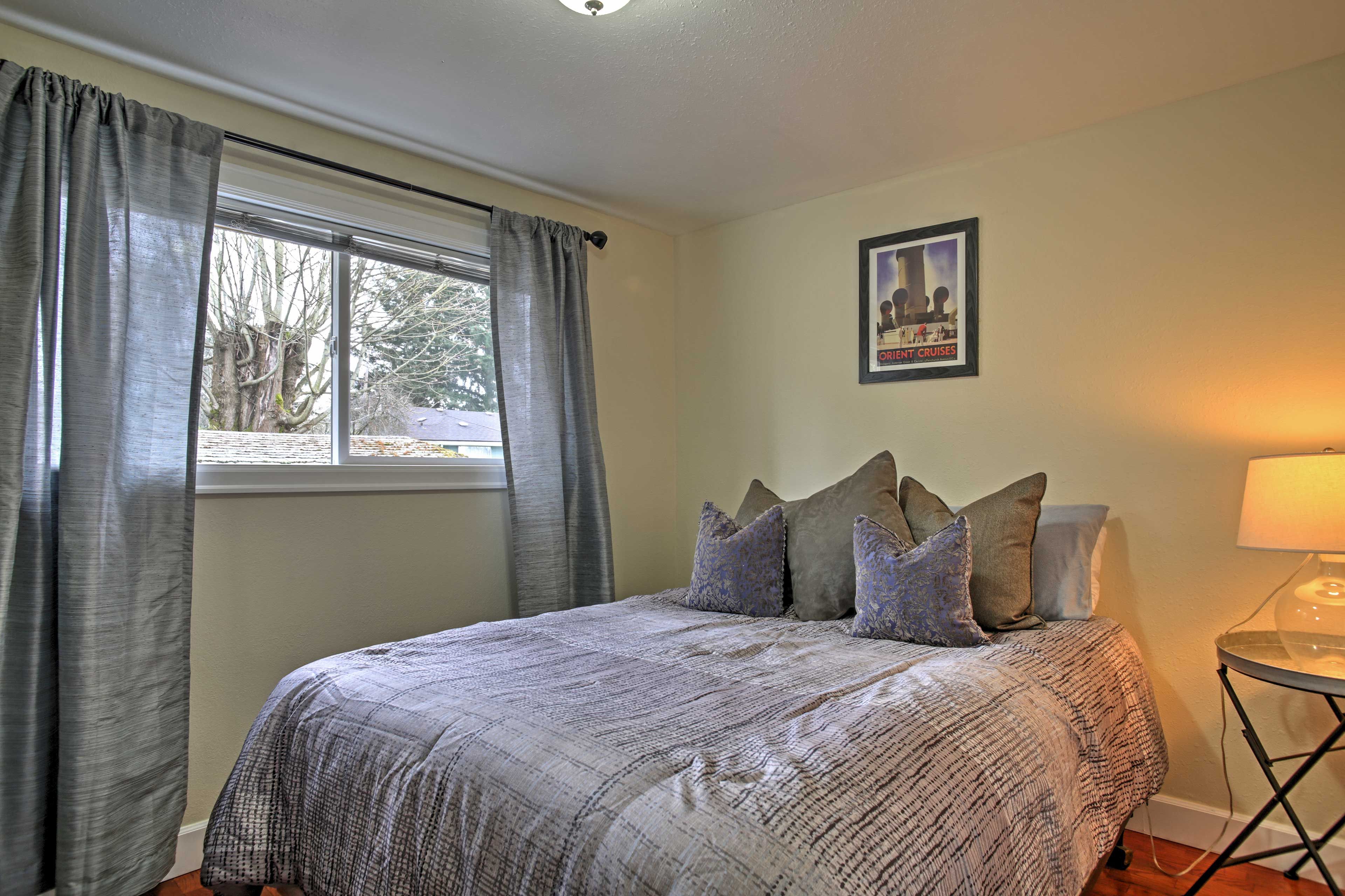 Bedroom 2 | Full Bed