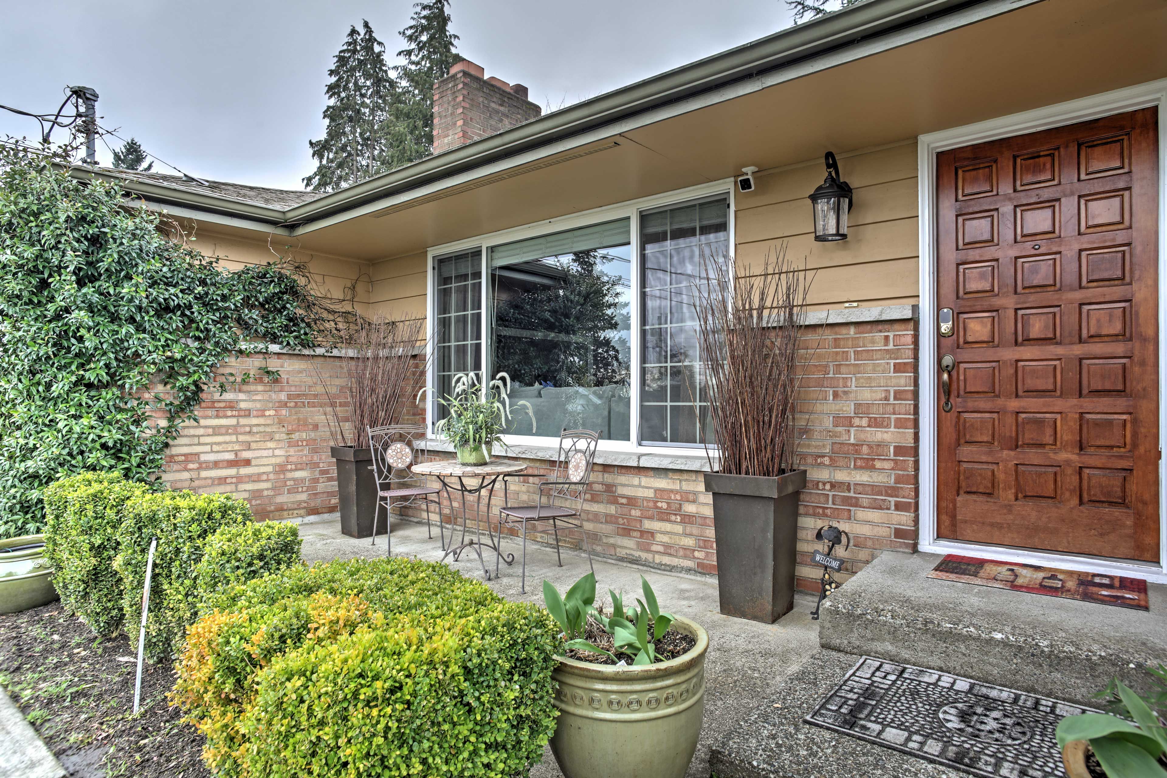 Property Exterior | Keyless Entry | 1 Exterior Security Camera
