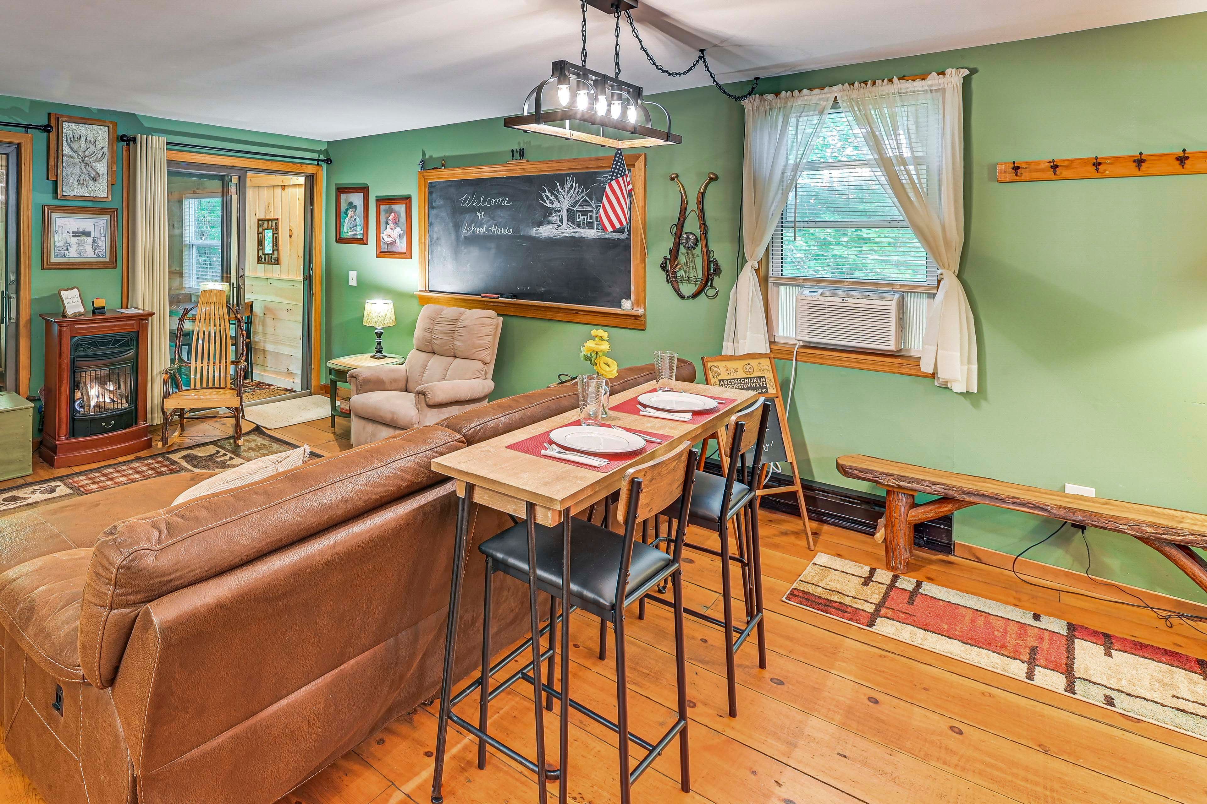 Living Area | Free WiFi | Central Heating & A/C