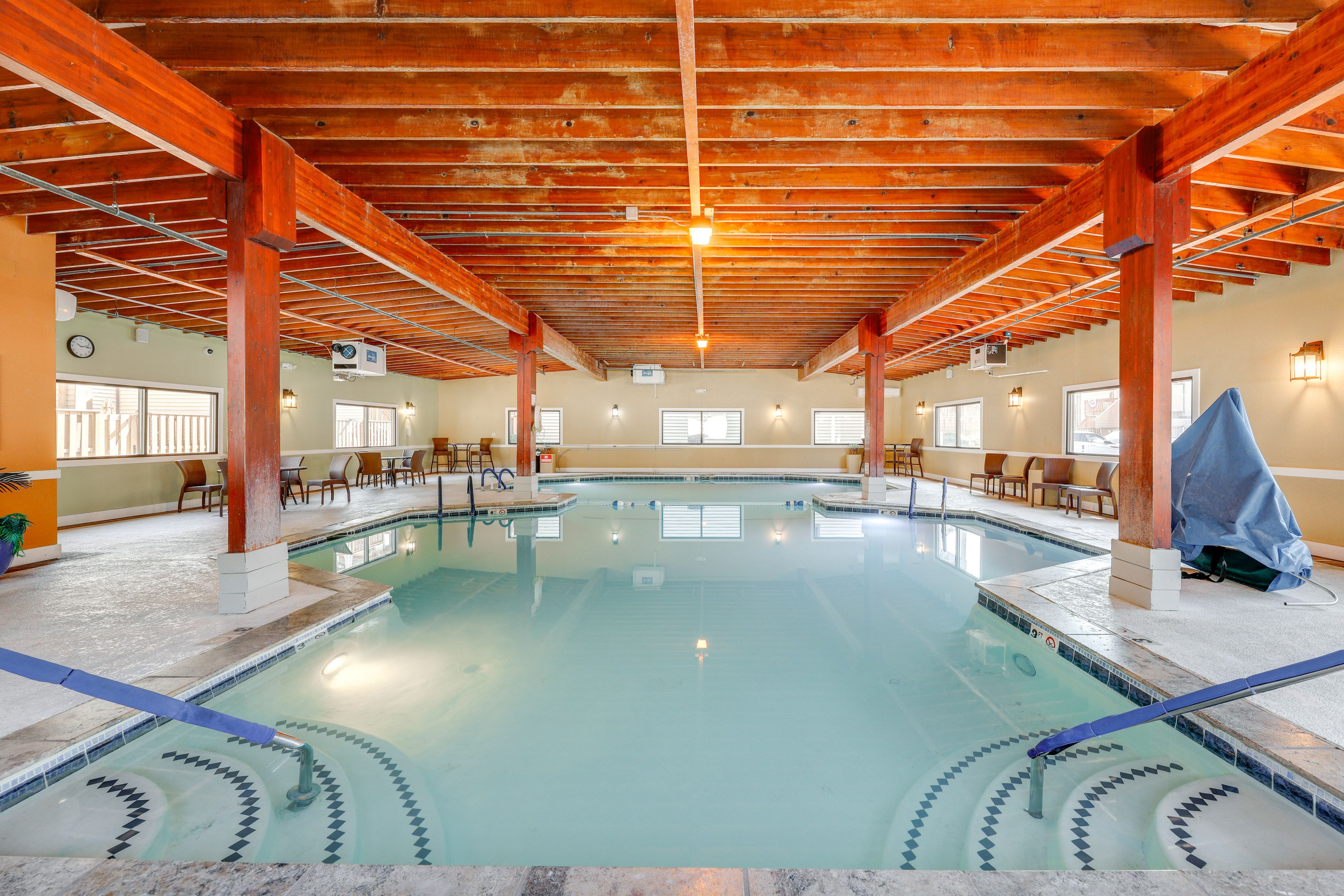Club Ocean Villas II Amenities | Indoor Pool | Sauna