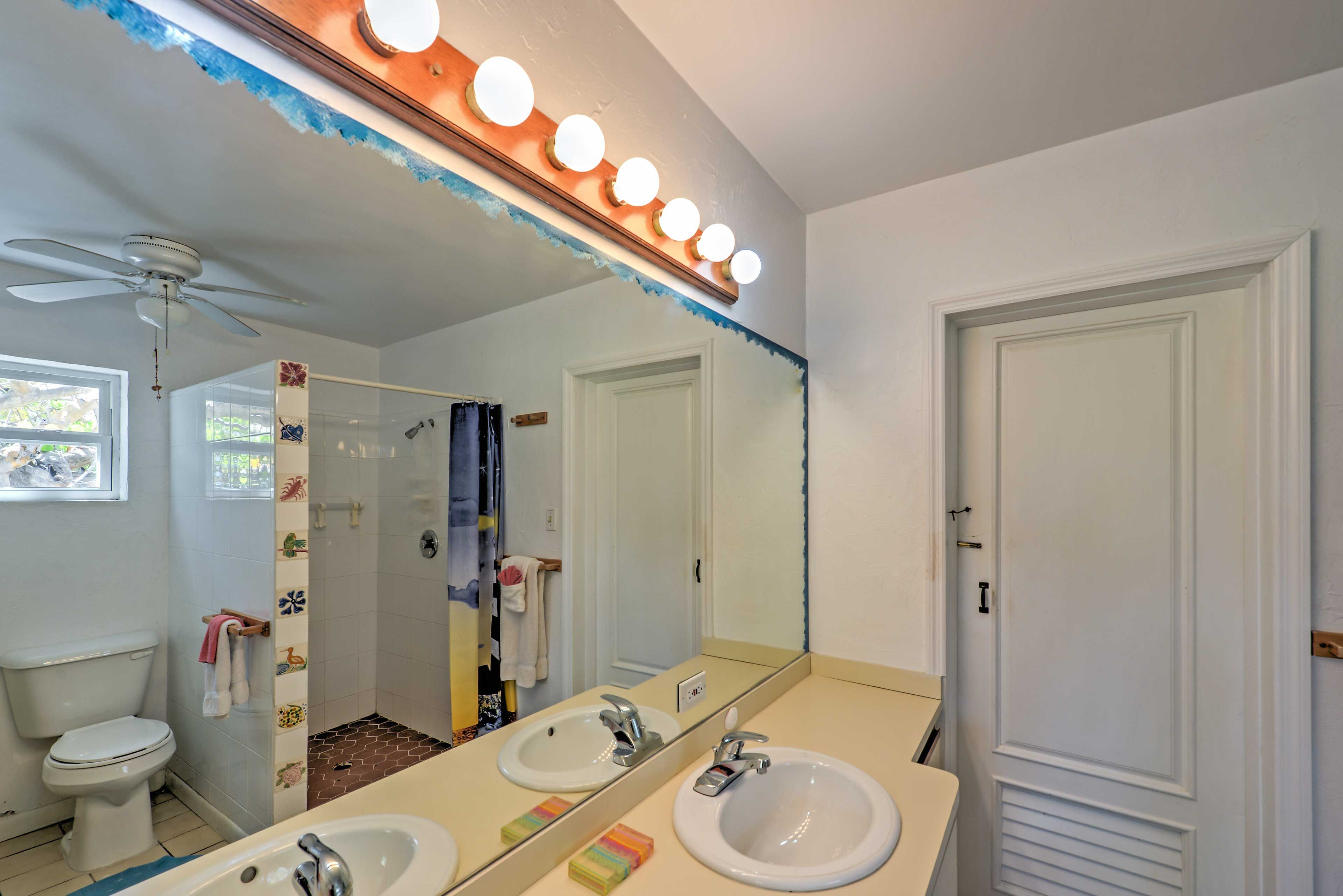 Bathroom | Towels/Linens