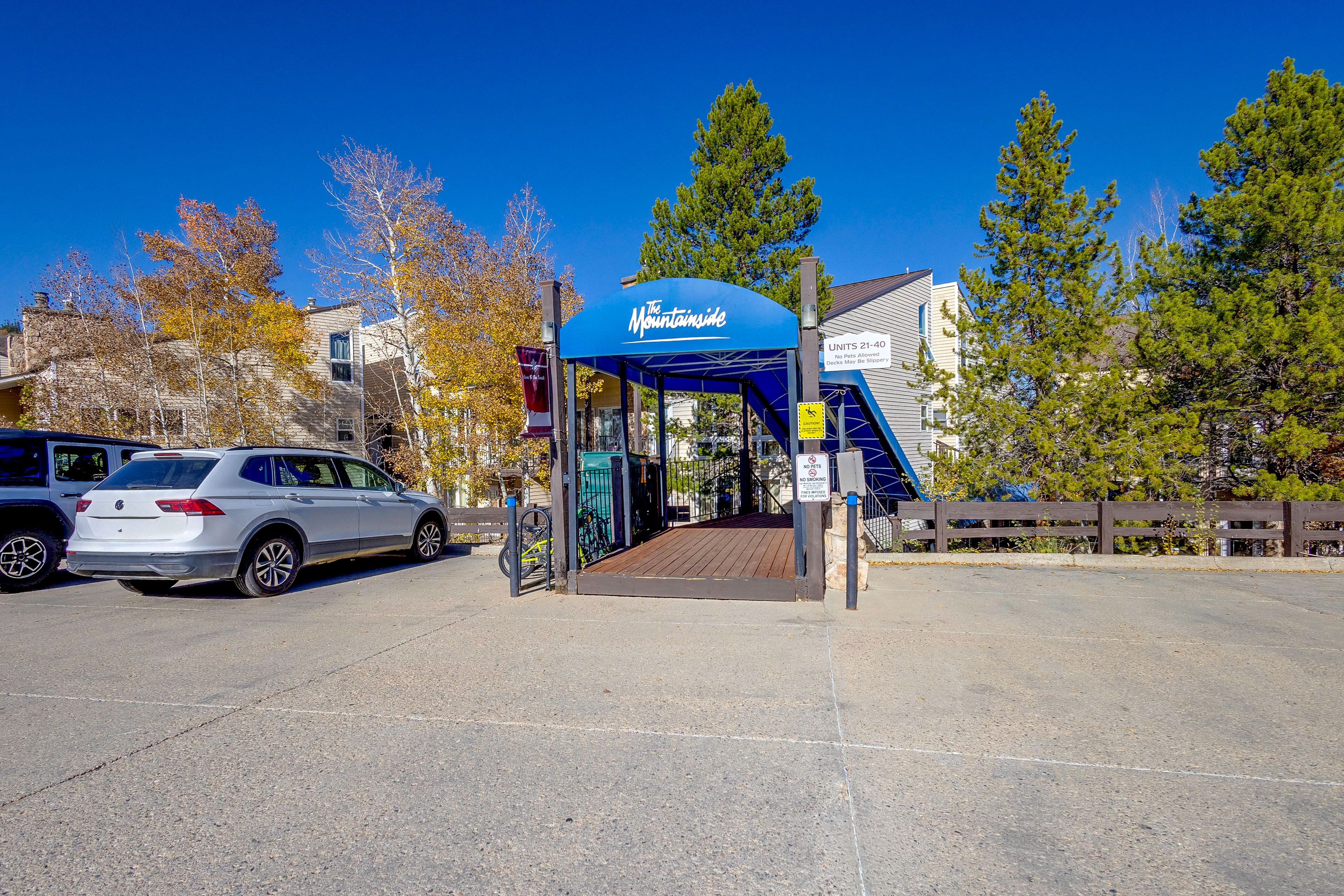 Parking | Community Lot (2 Vehicles)