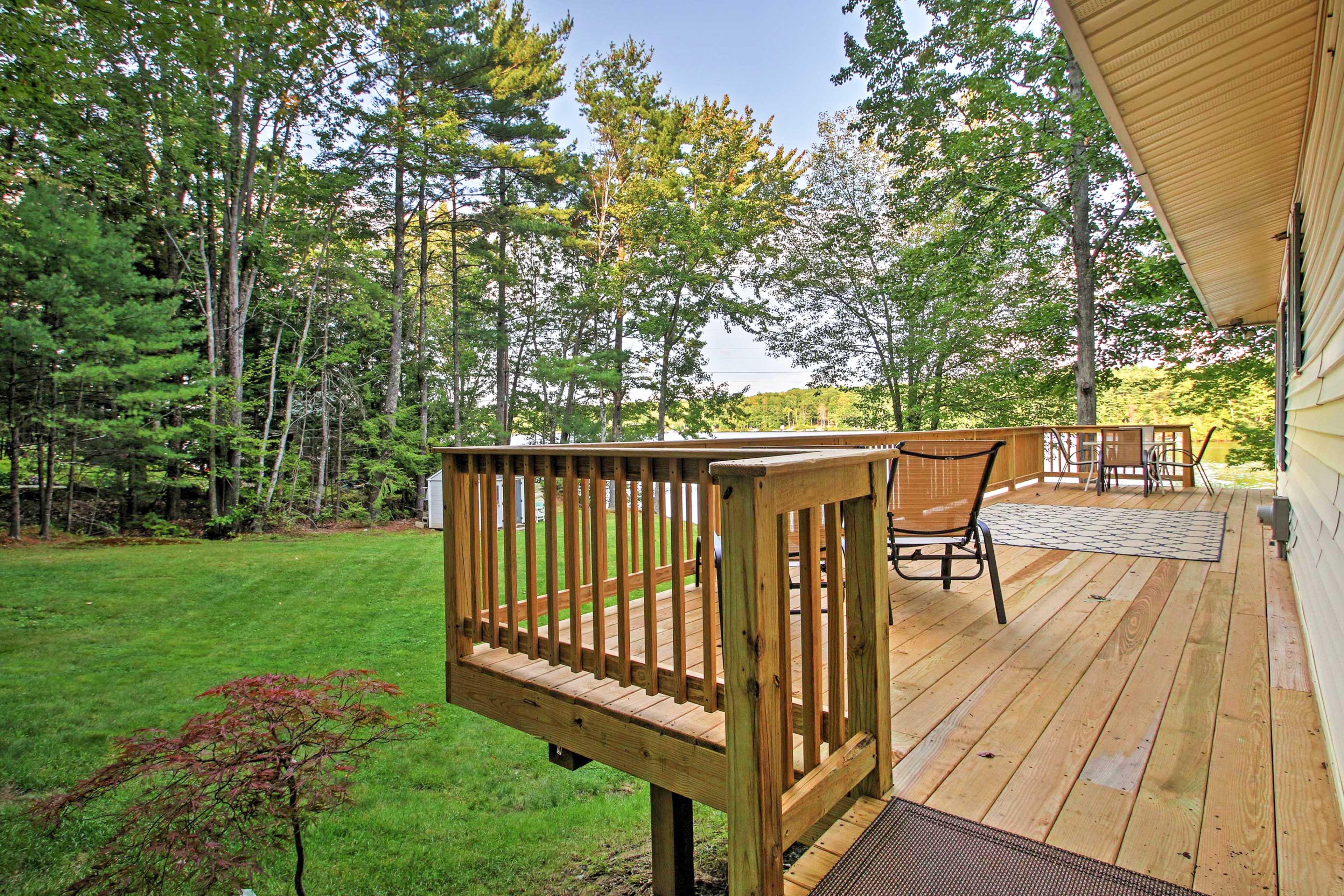 Furnished Deck