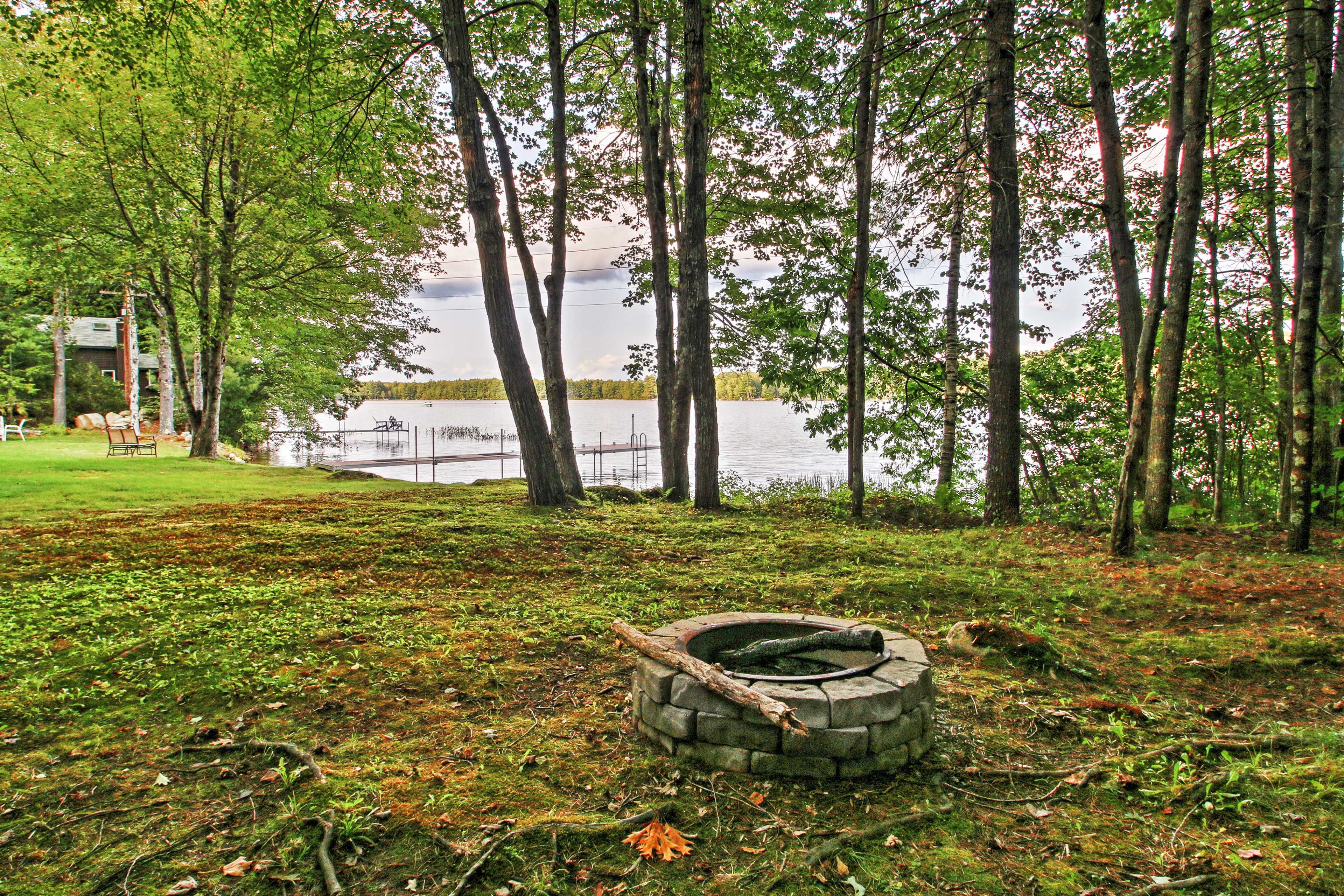 Exterior | Steps to Swan Pond