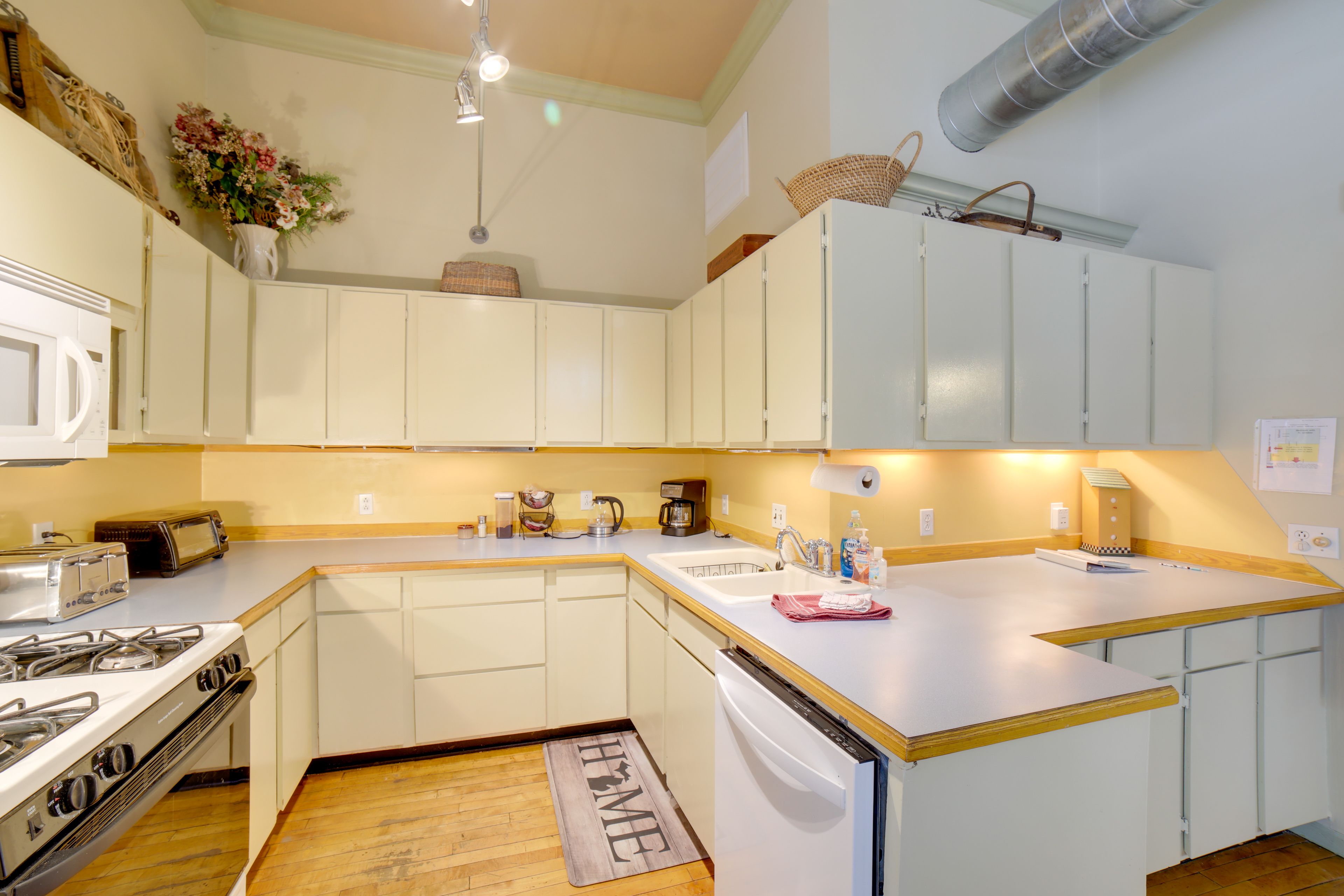 Kitchen | Ice Maker | Toaster | Blender