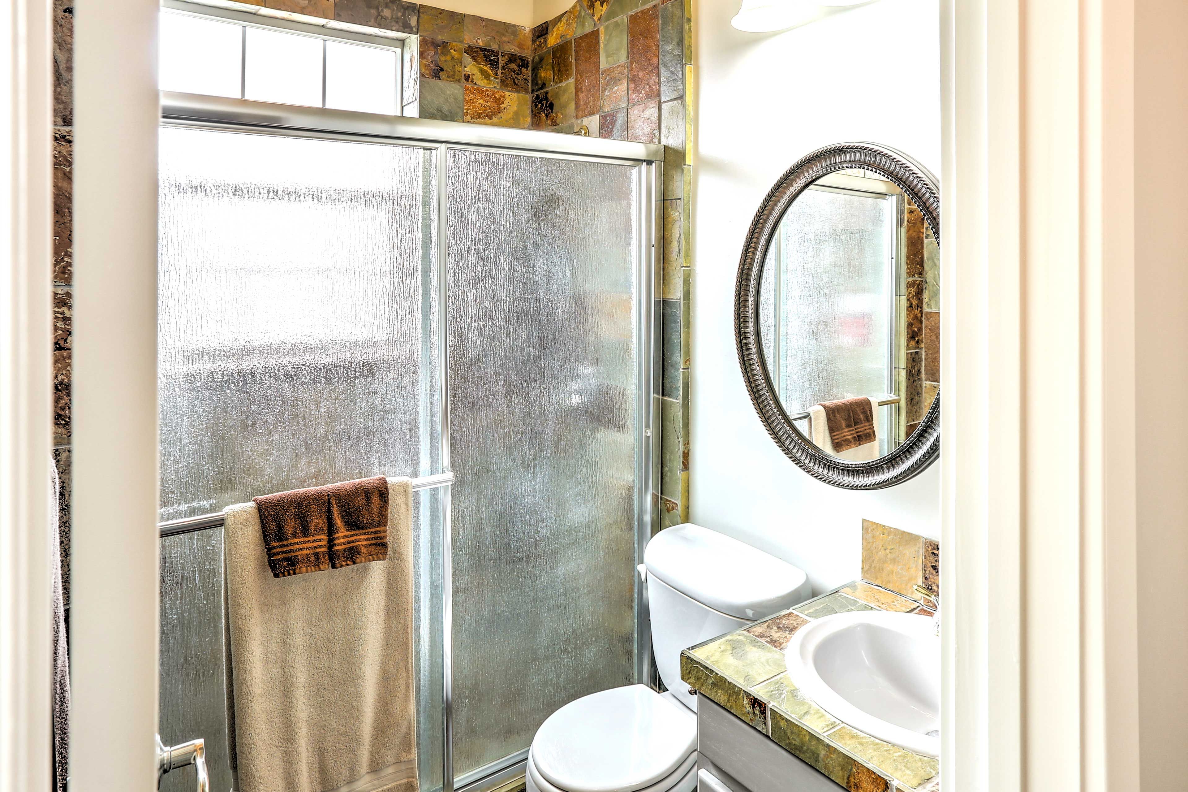 Full Bathroom