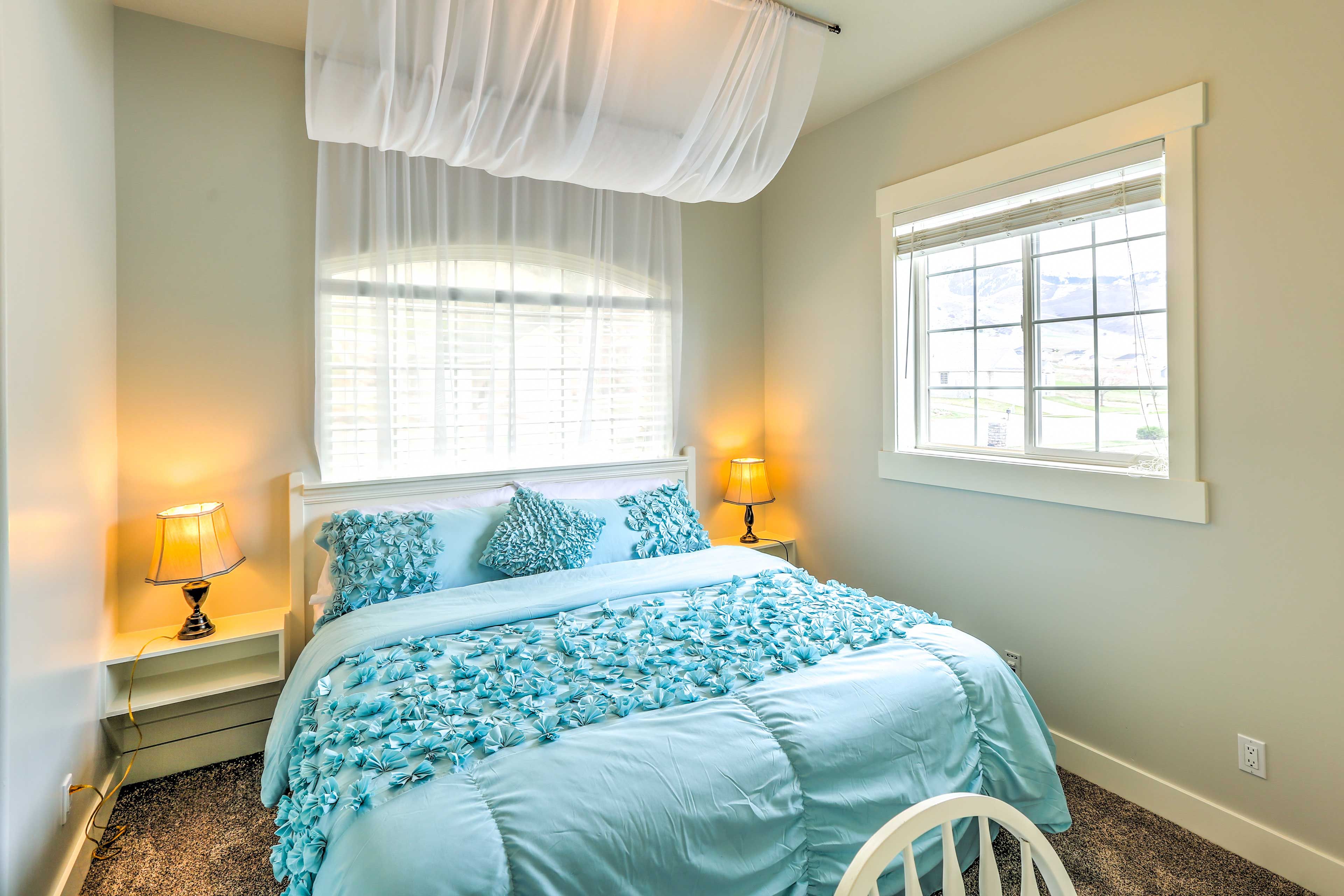 Bedroom 4 | King Bed