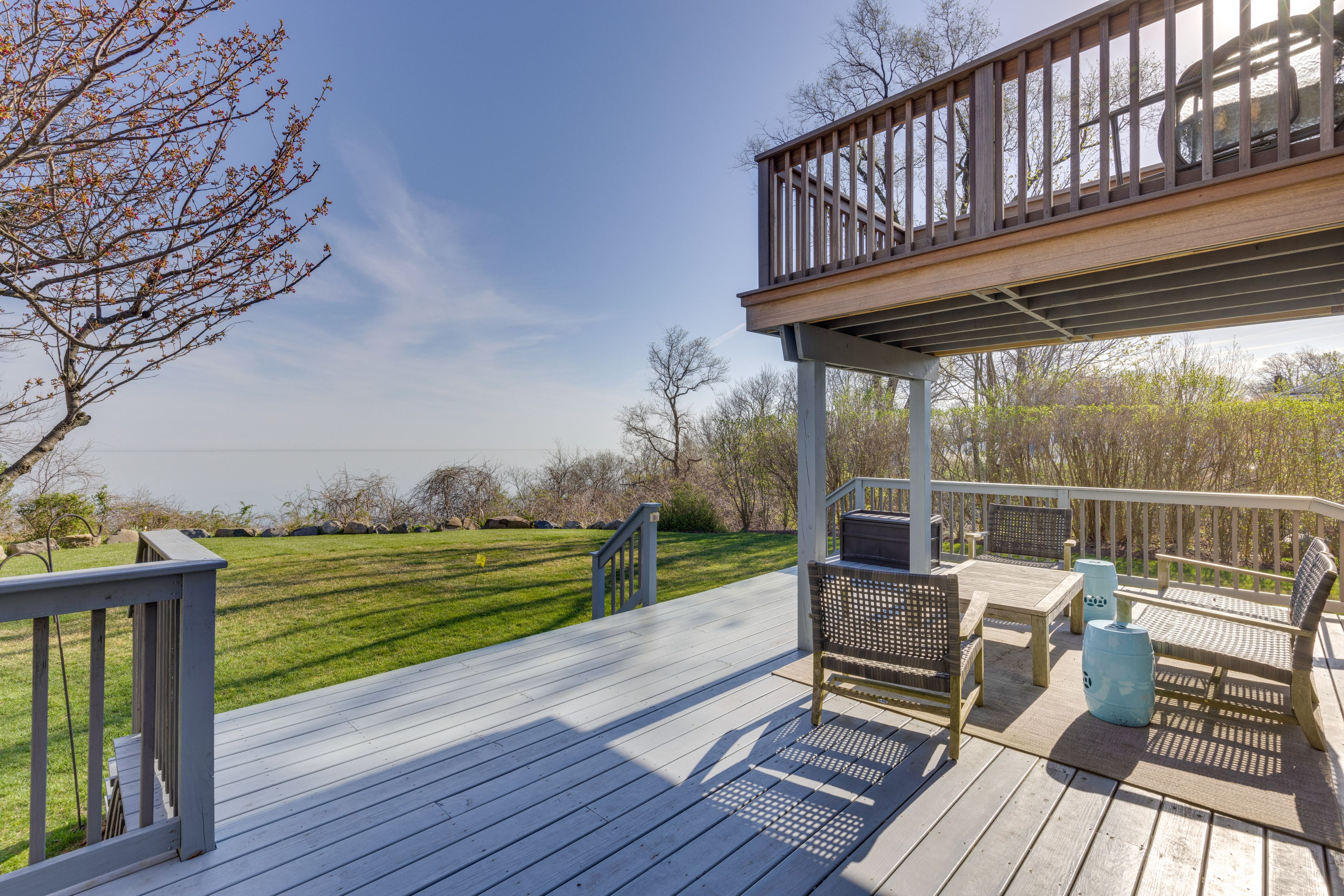 Private Deck