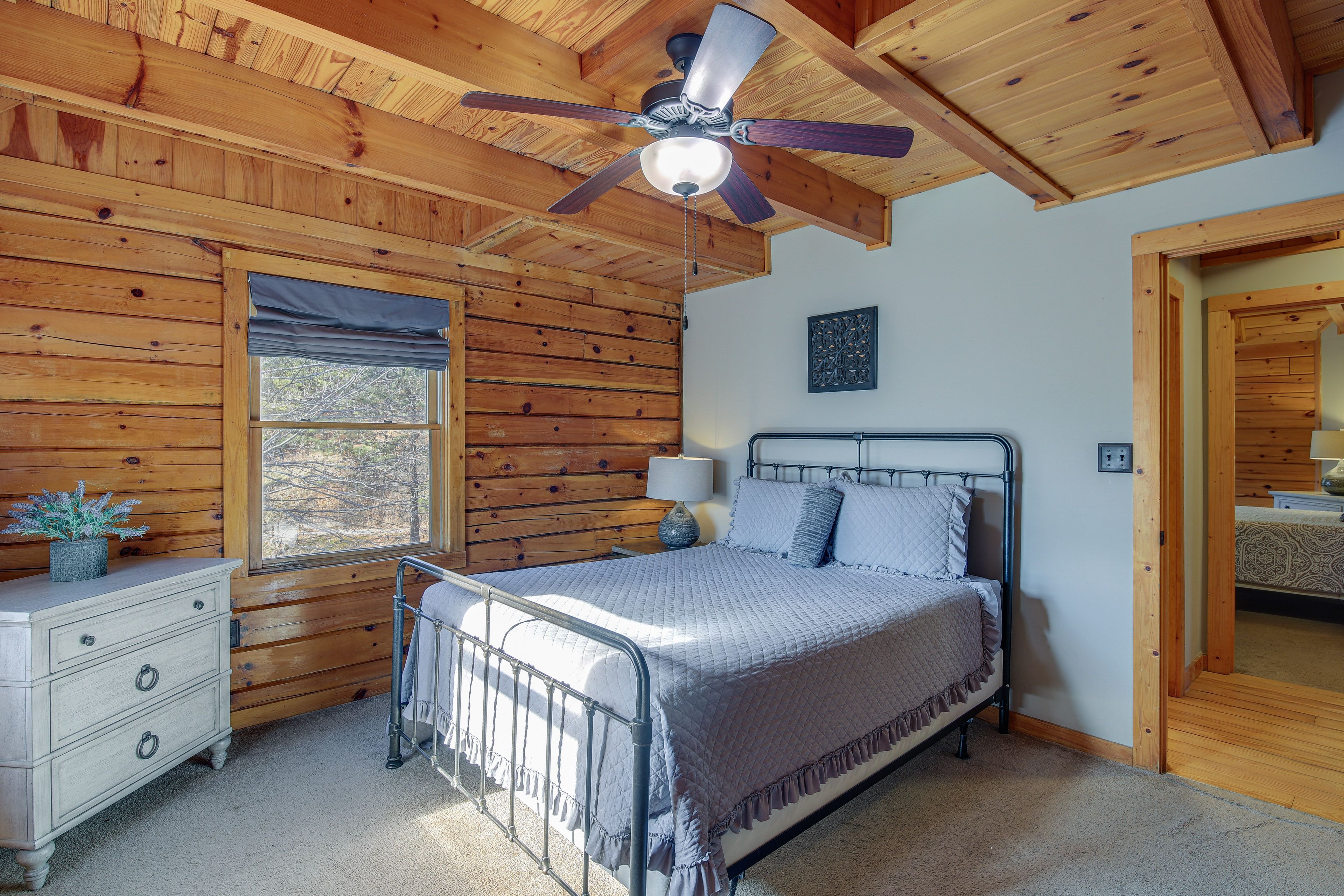 Bedroom 2 | Main Level | Queen Bed