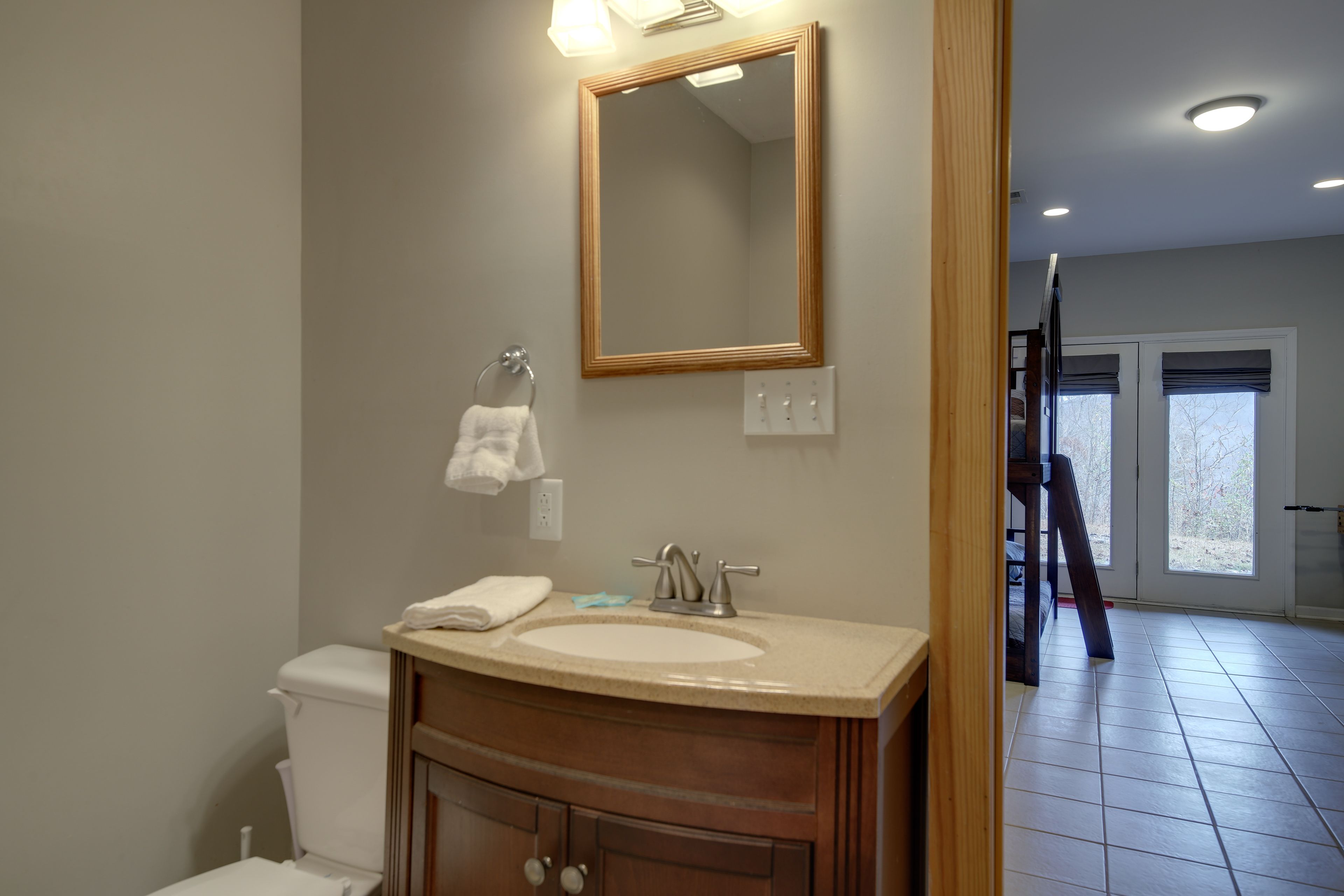 En-Suite Half Bathroom | Washer & Dryer
