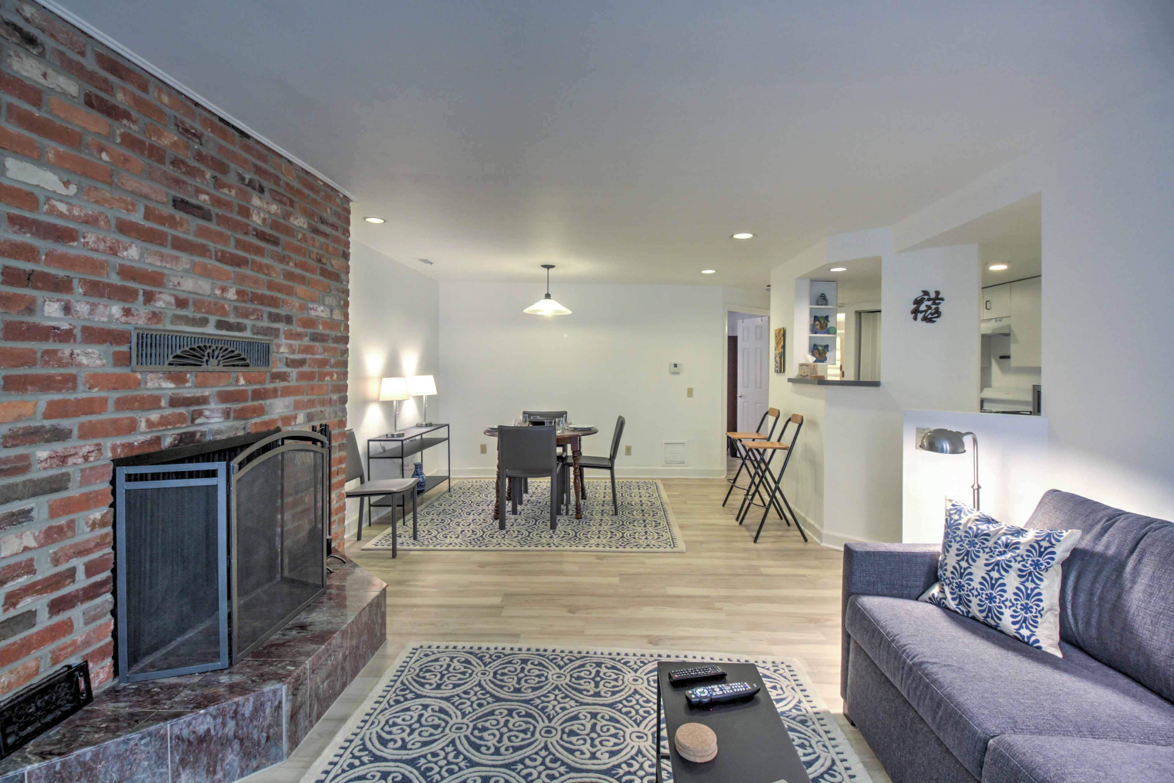 An open floor plan ensures nobody is left out of the conversation.