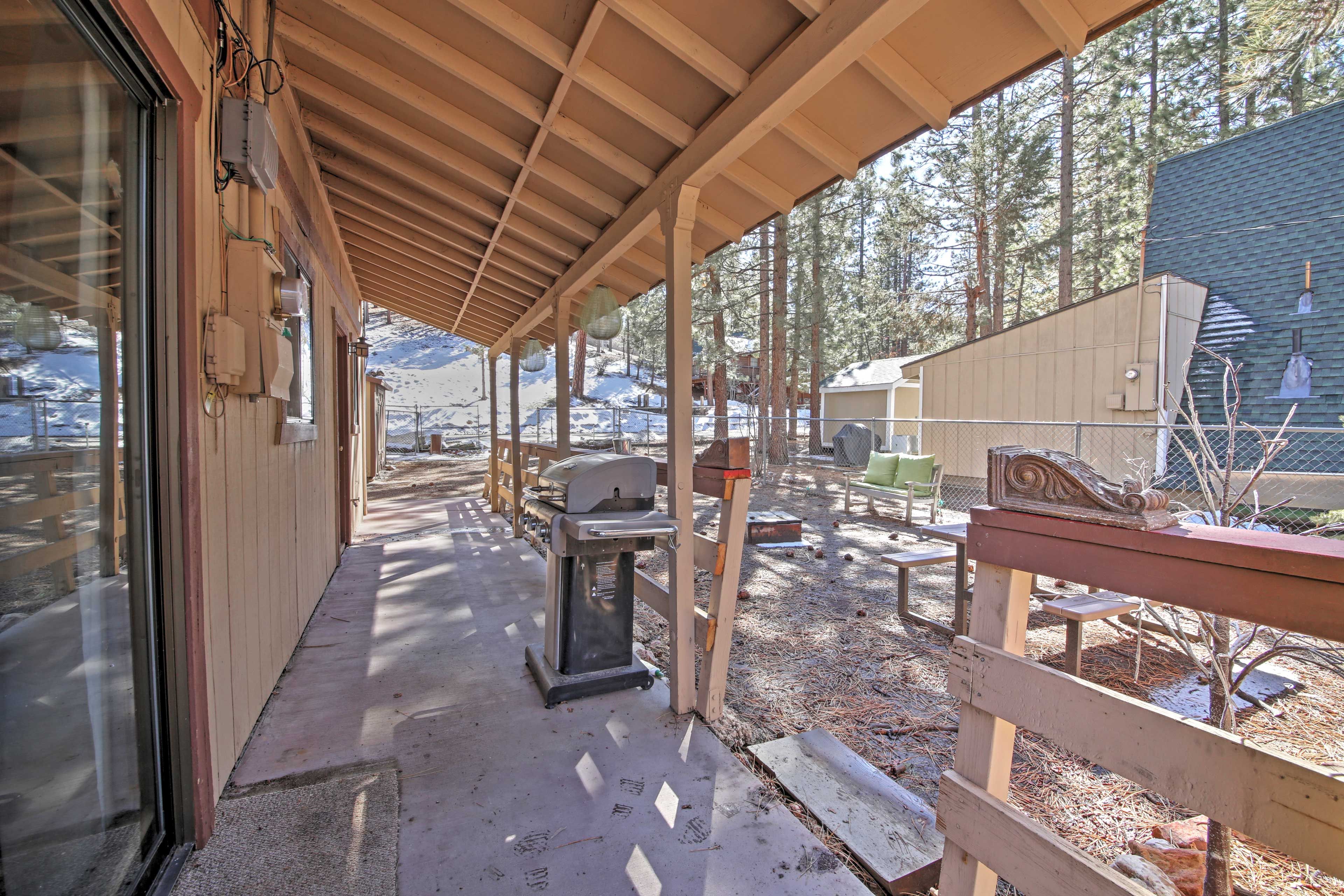 Wraparound Porch | Gas Grill