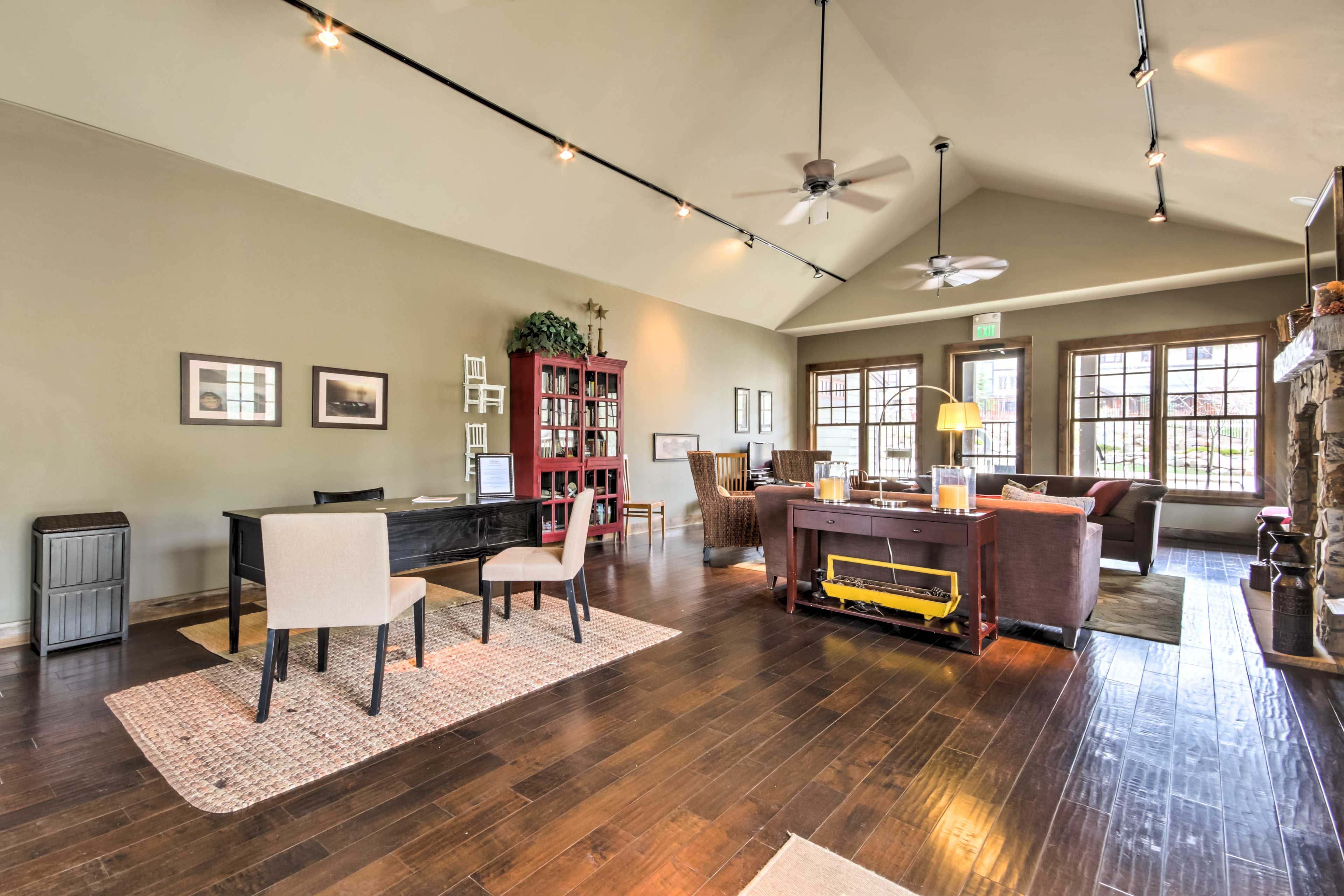Community Amenities | Club House | Game Room | Fitness Area | Seasonal Pool