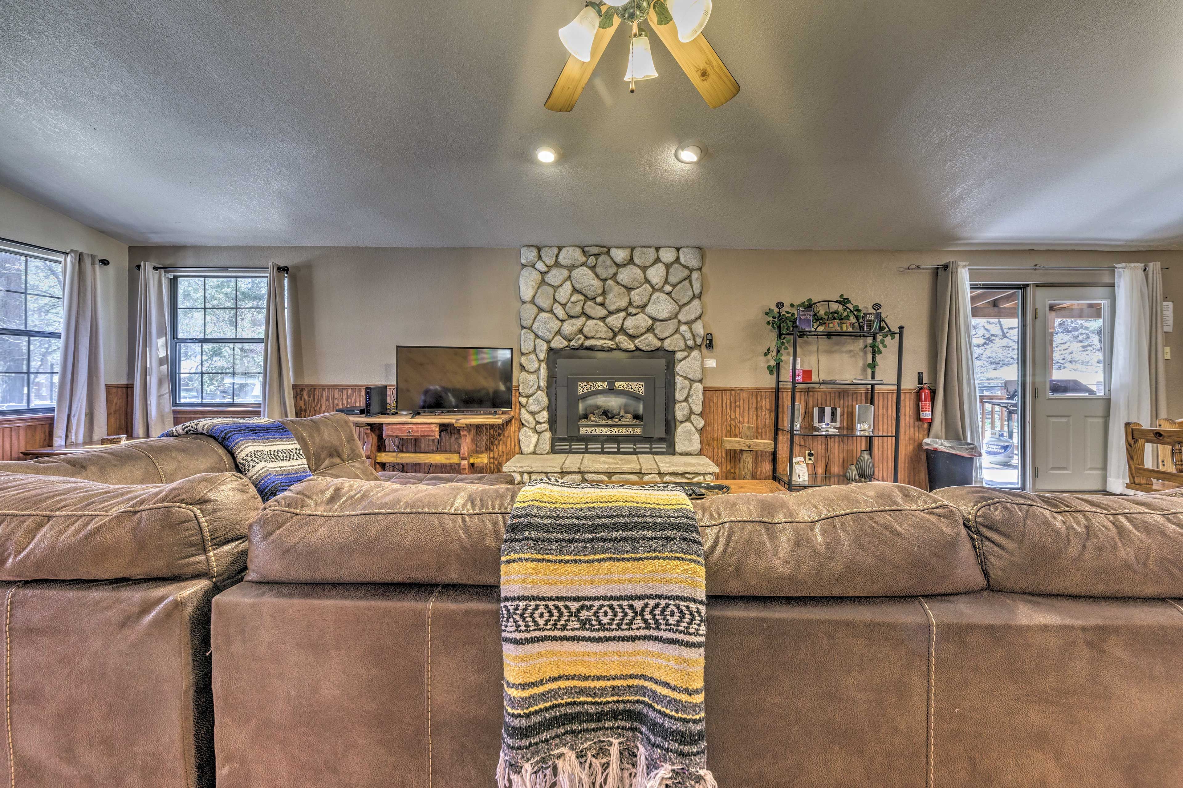 Living Room | Free WiFi | Central Heat & A/C | Gas Fireplace