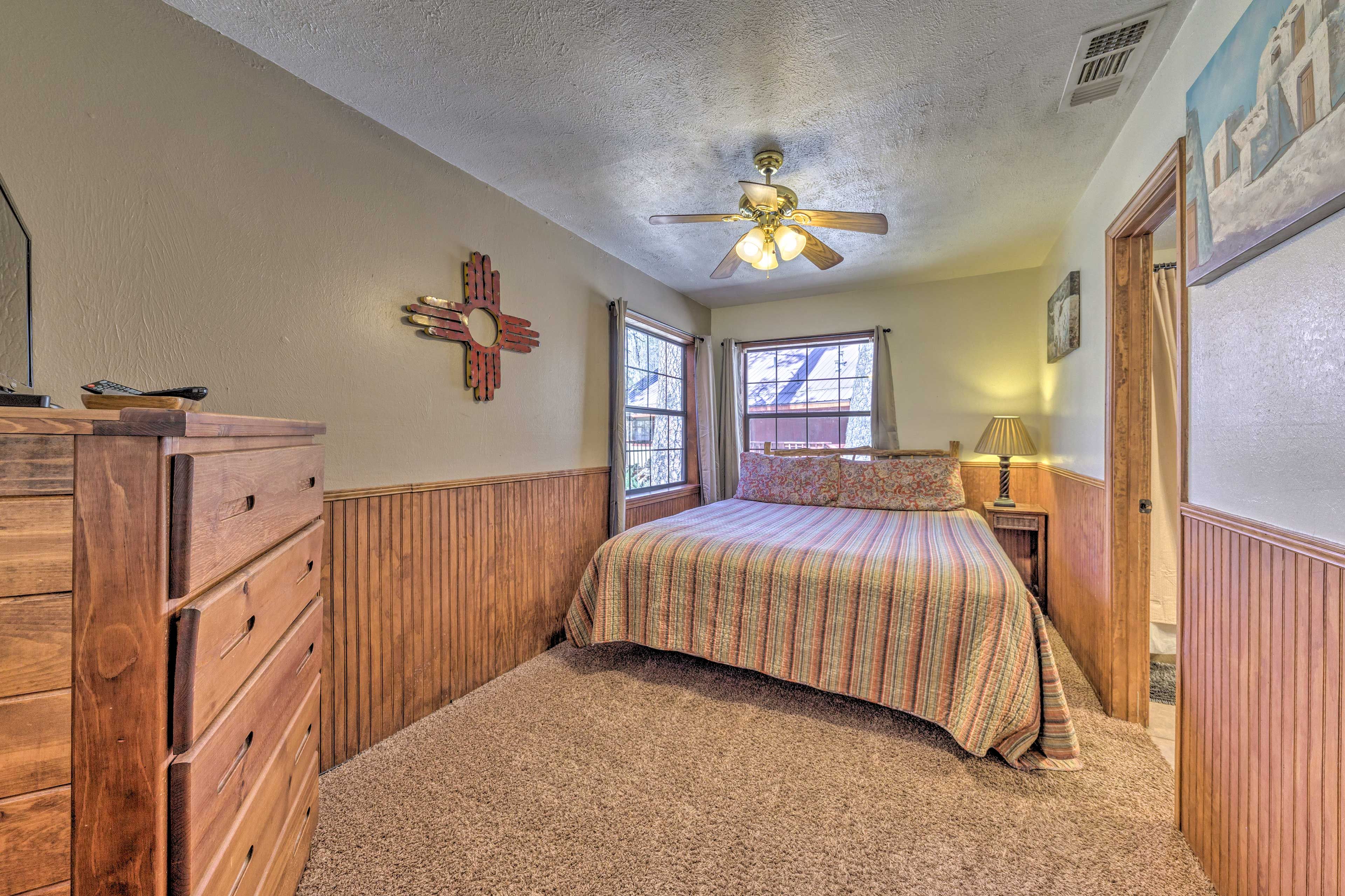 Bedroom 2 | King Bed