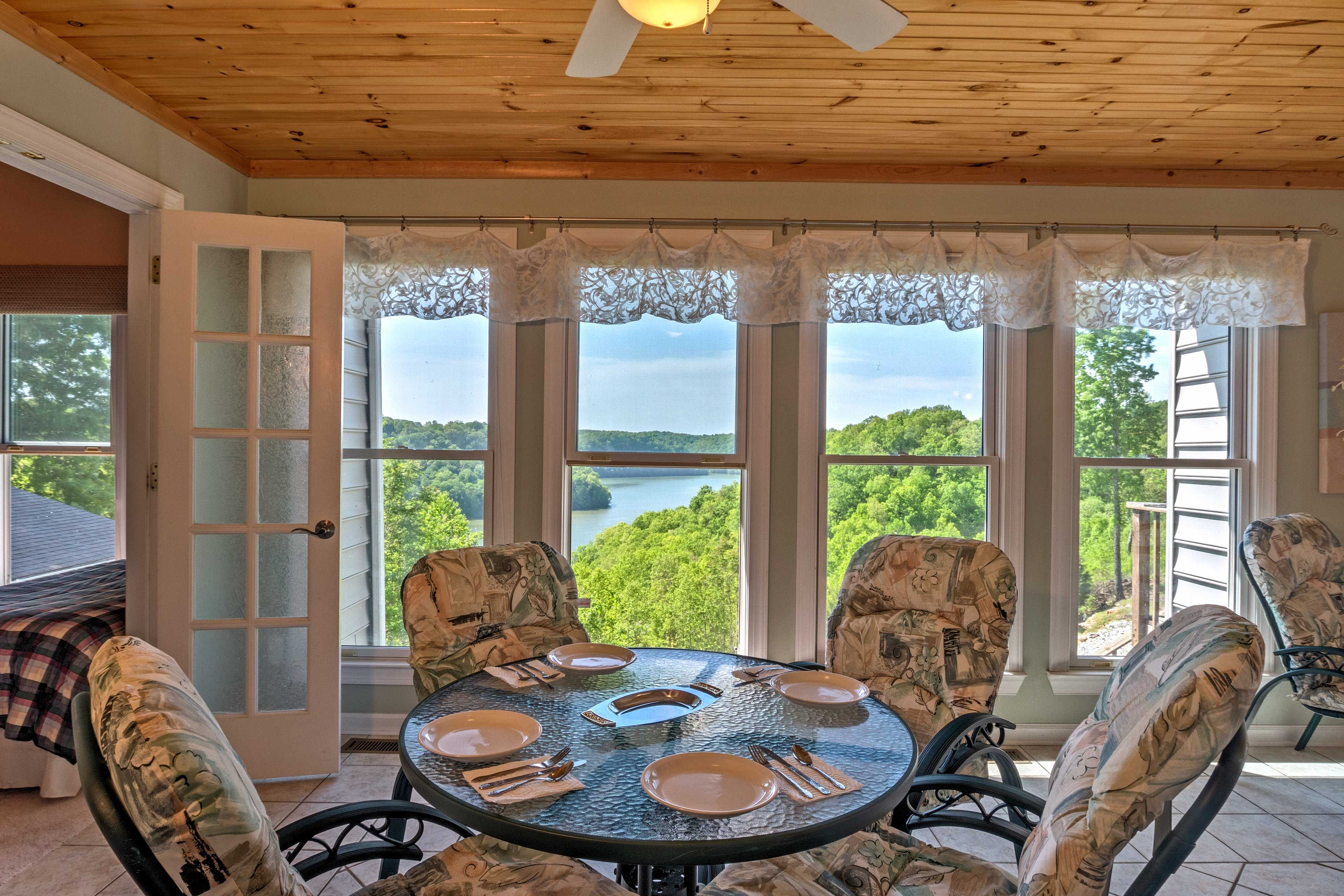 Gaze out over the treetops from the dining table.