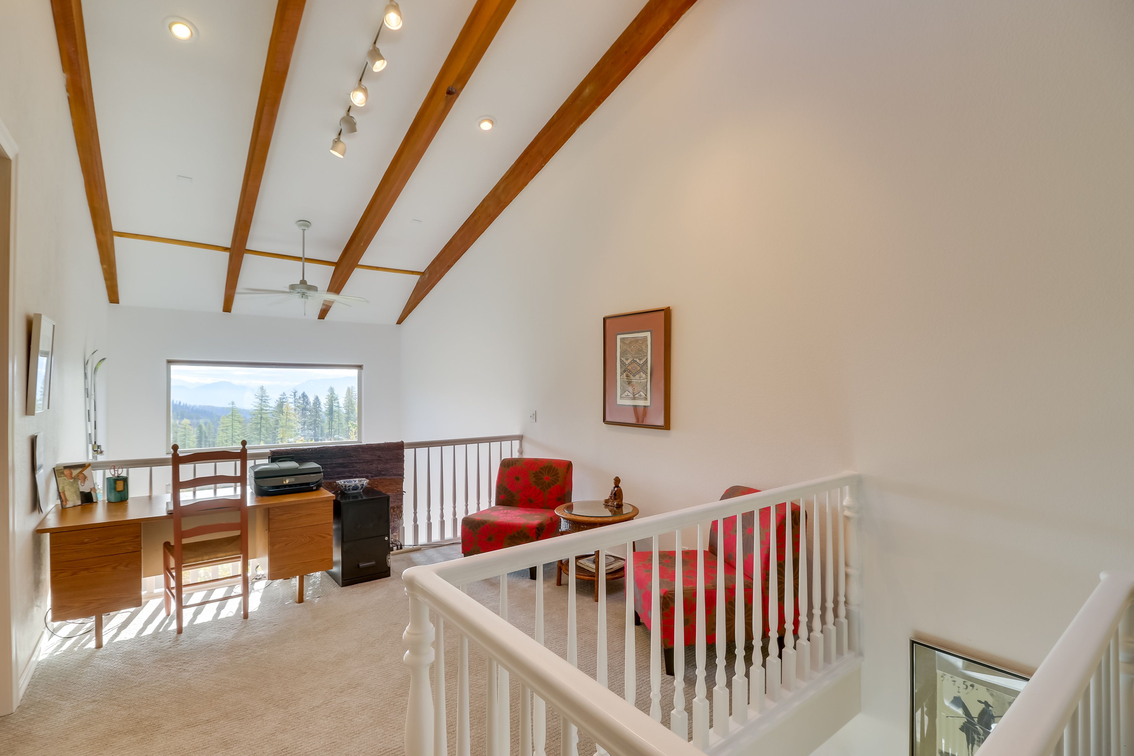 Loft | 2nd Floor