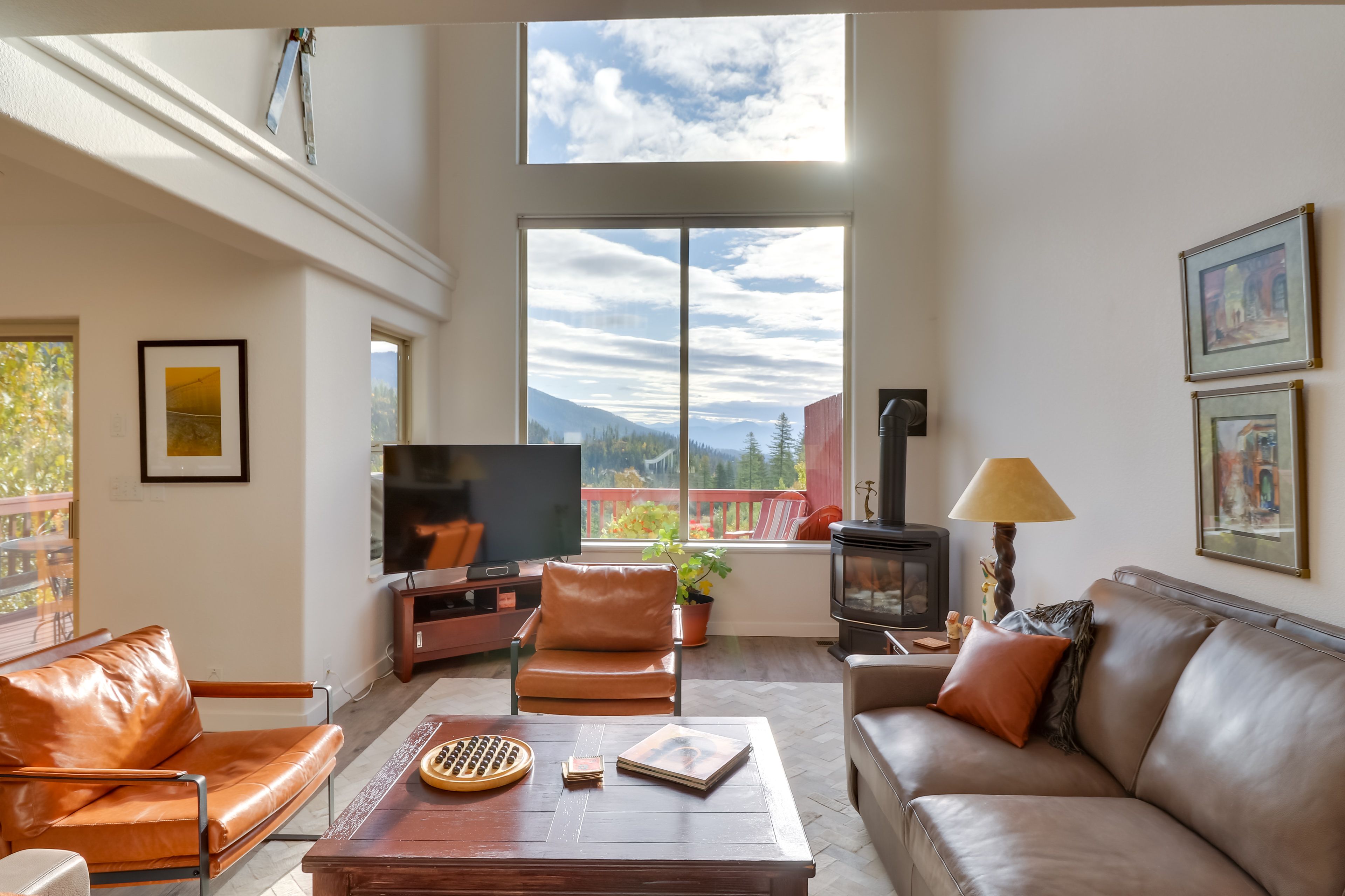 Living Room | 1st Floor