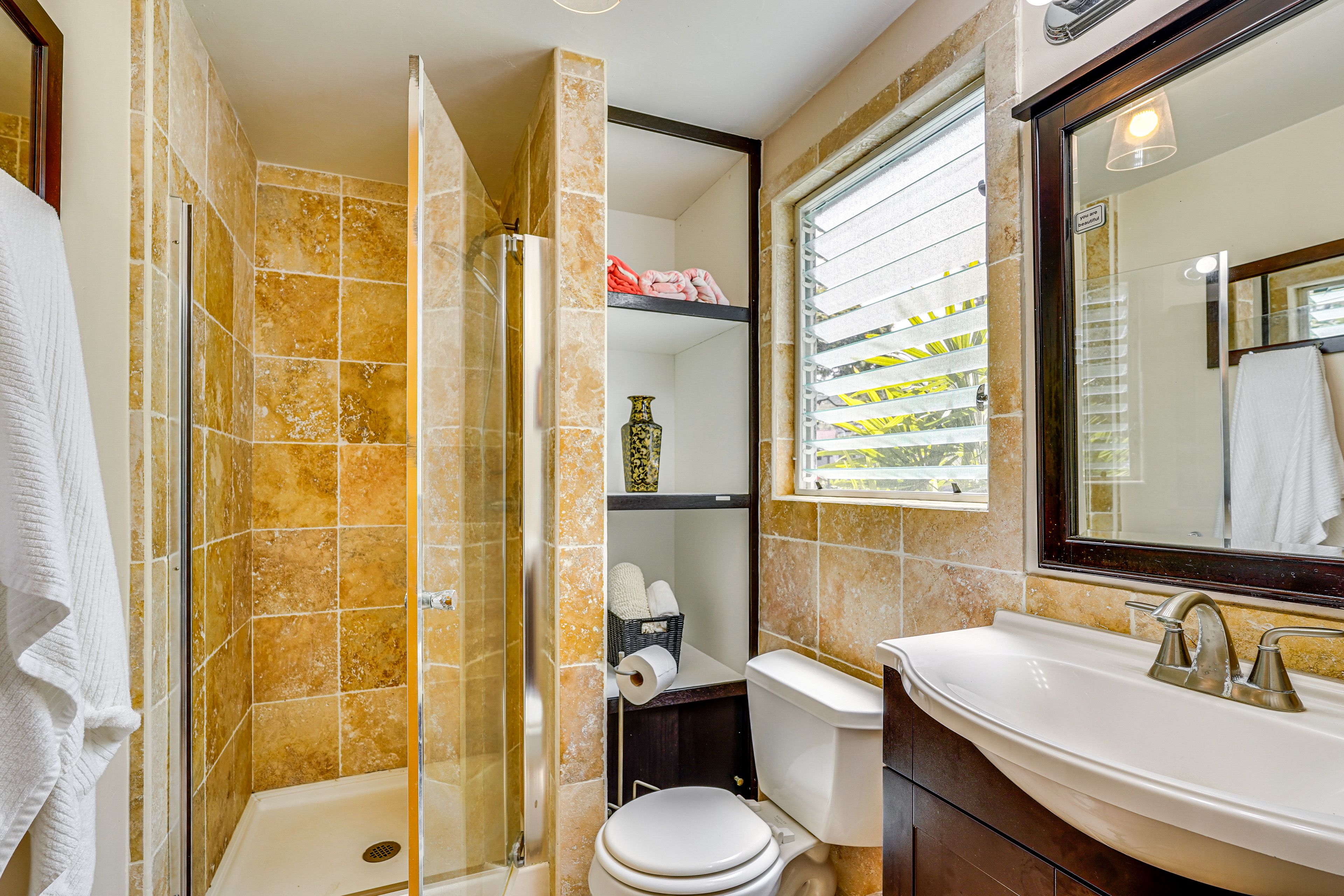 Bathroom | 1st Floor