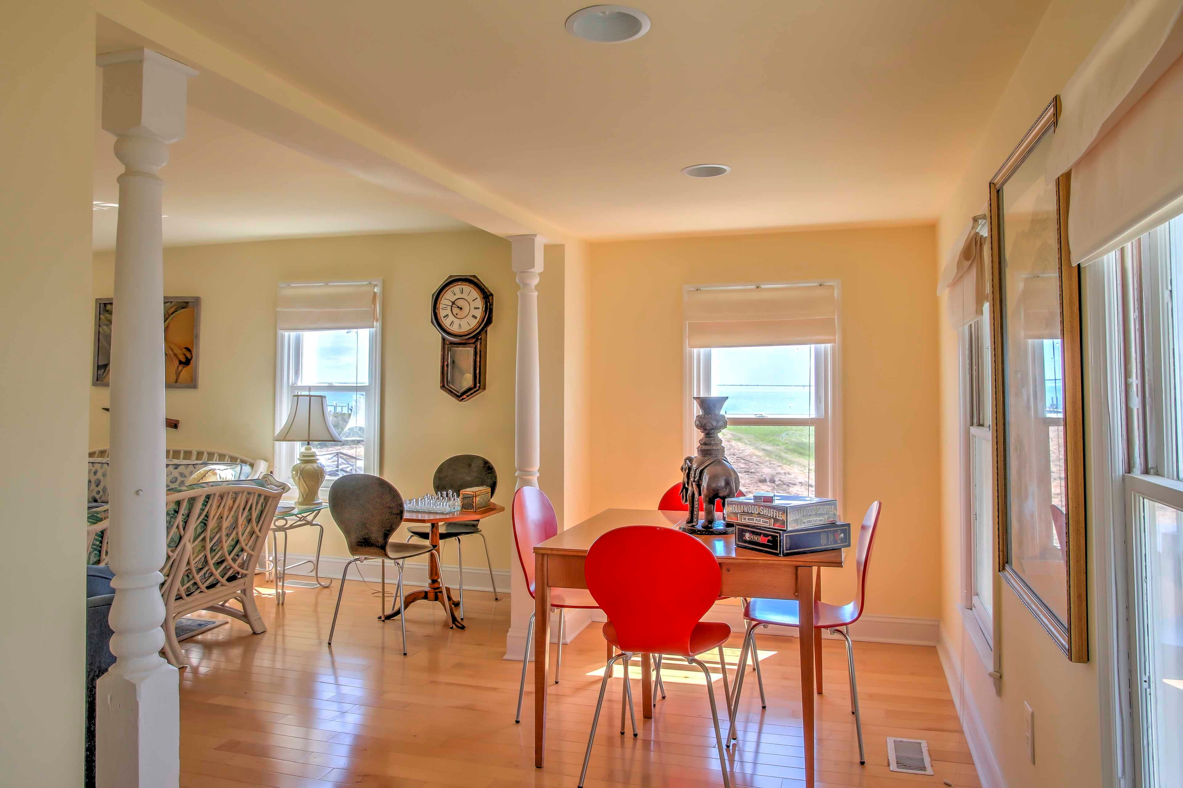 Gather around this quaint dining table to enjoy your meals.