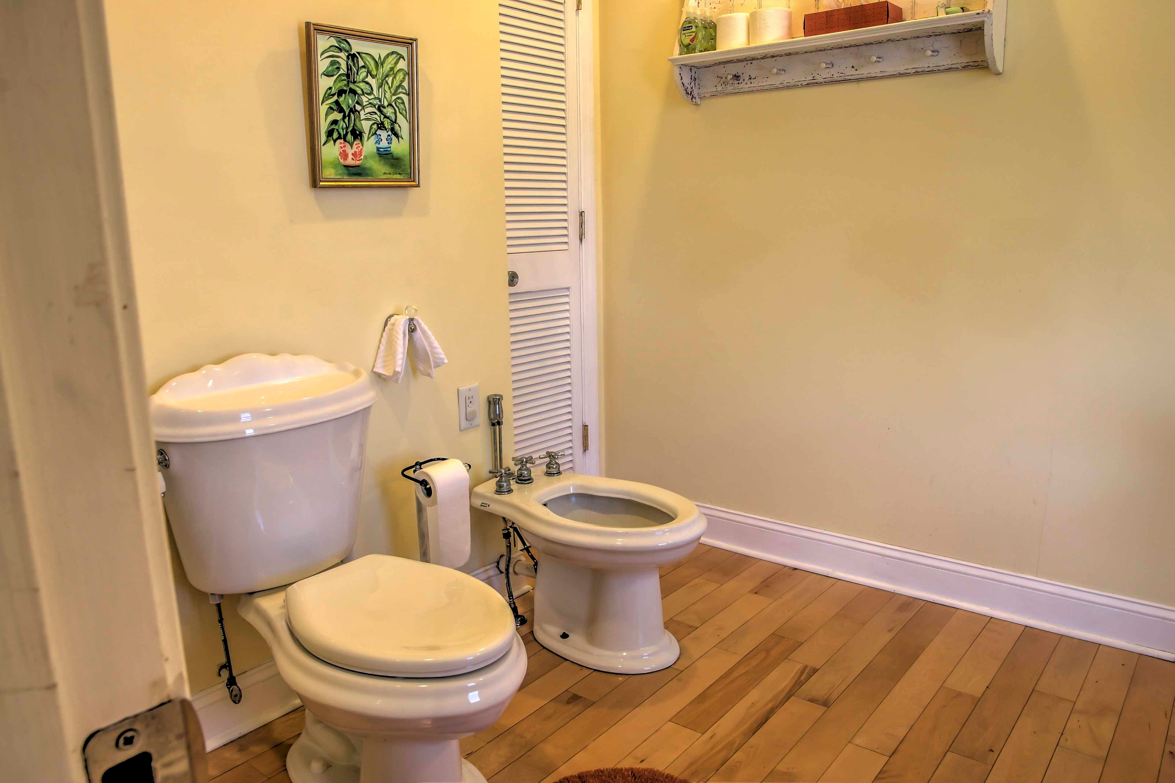 Freshen up in the en suite bathroom.