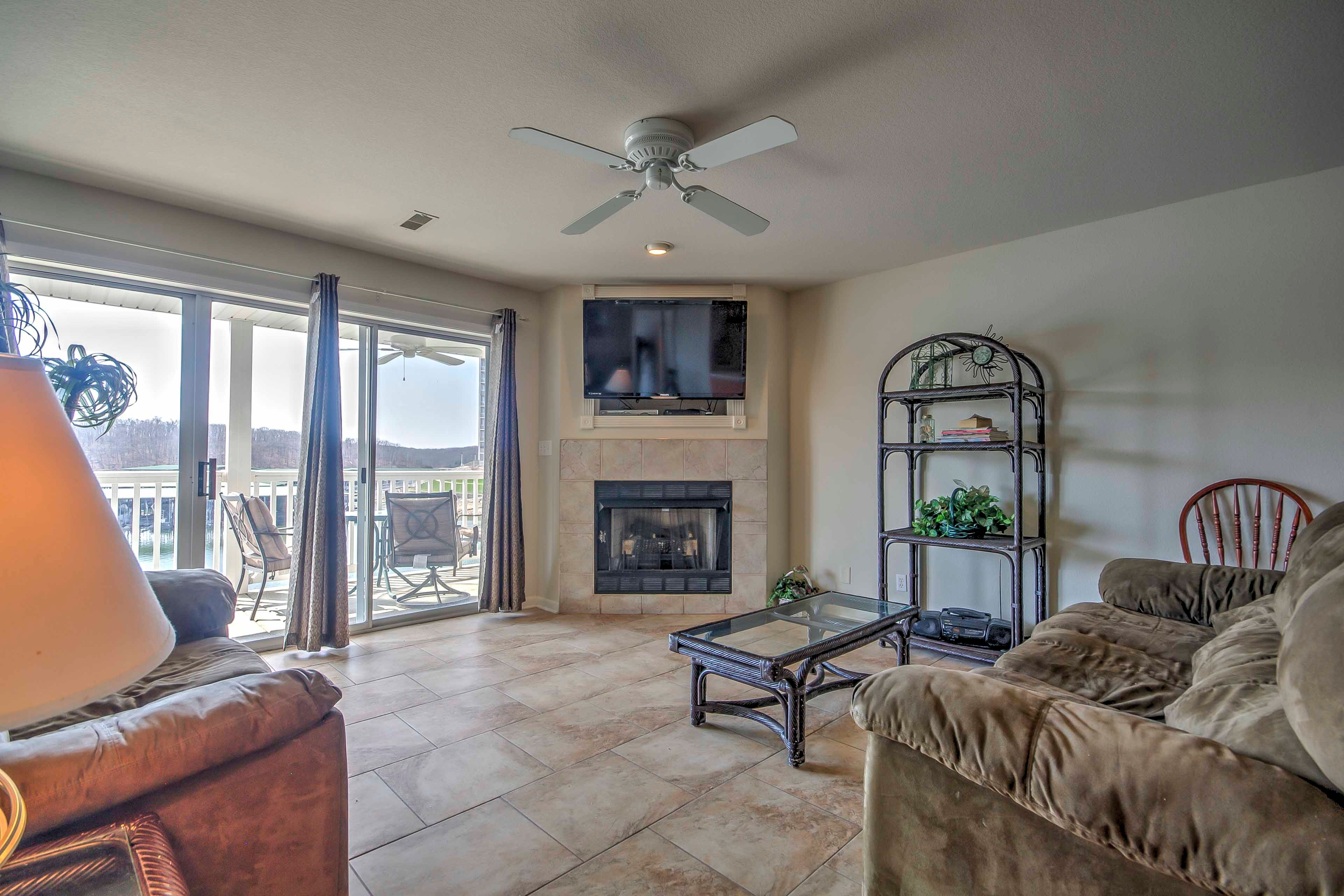 Sliding glass doors allow natural light to flow throughout the condo!