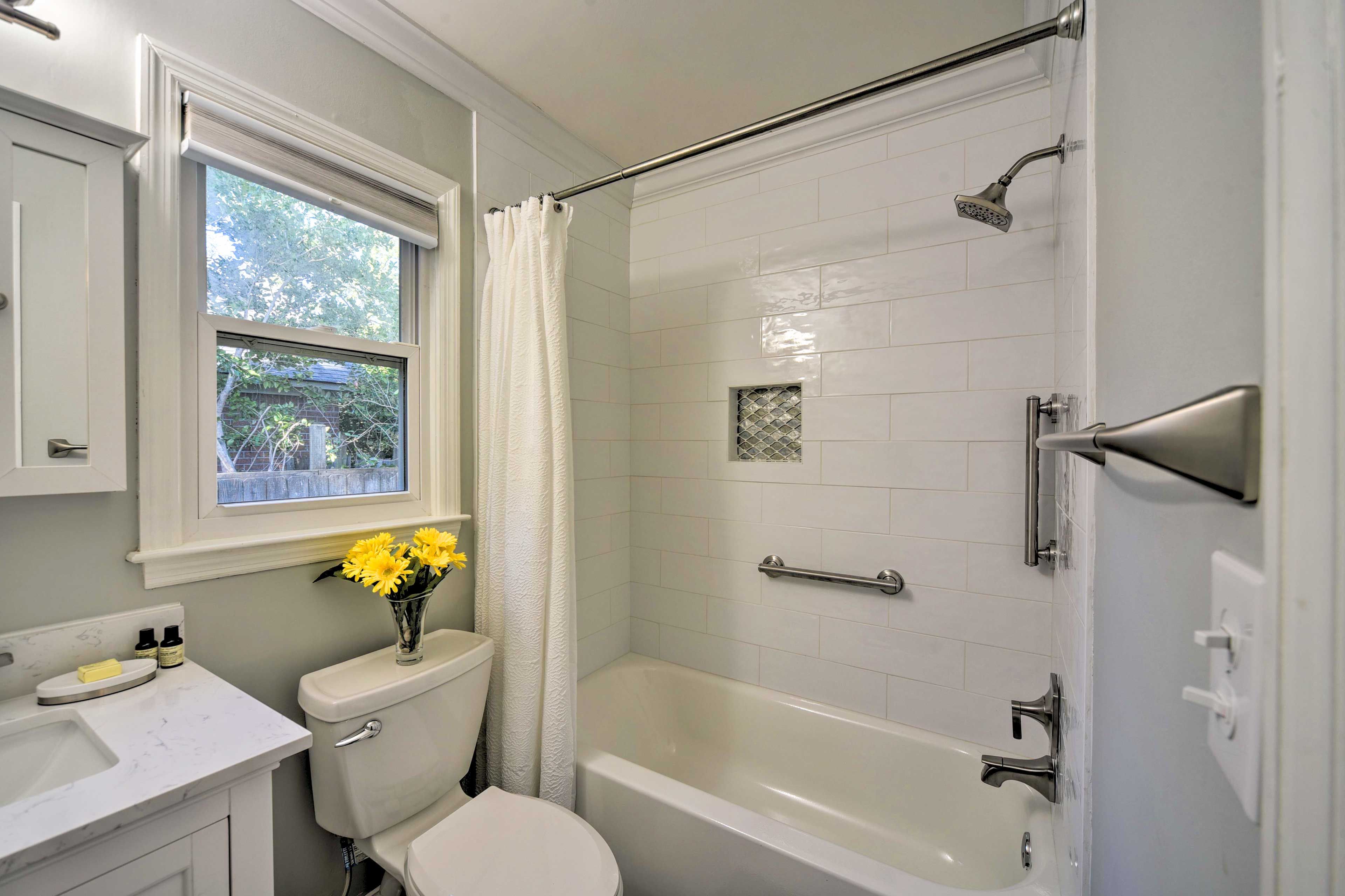 Full Bathroom