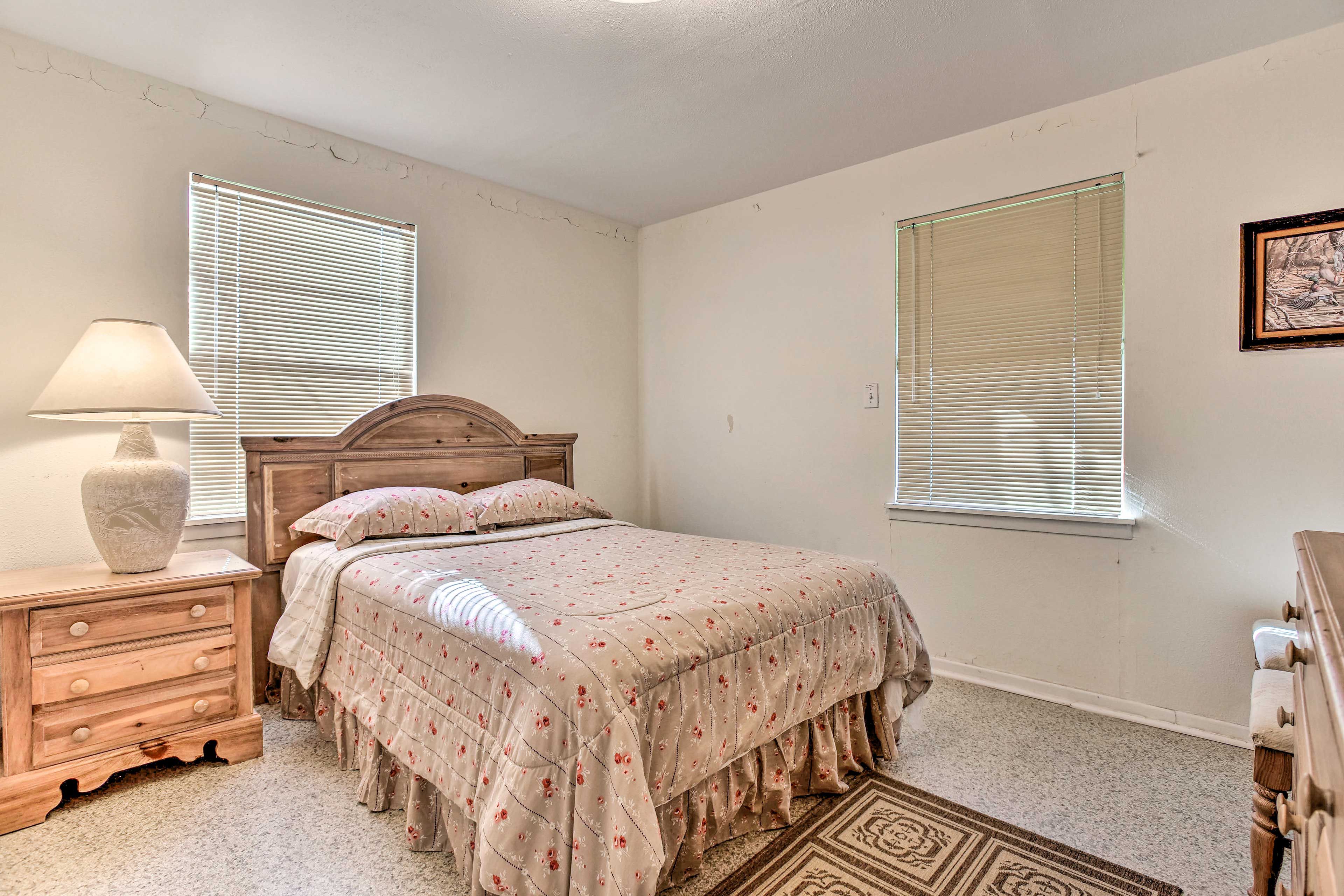 Bedroom 1 | Full Bed