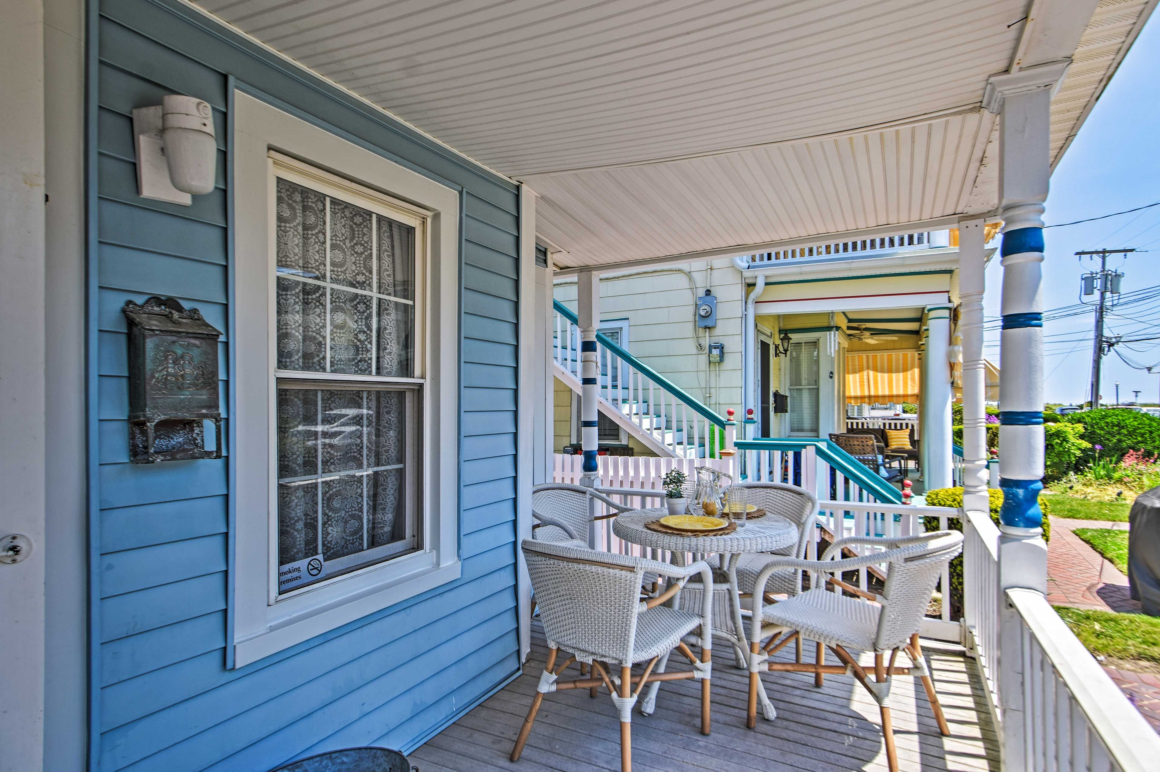 Property Exterior | Front Porch