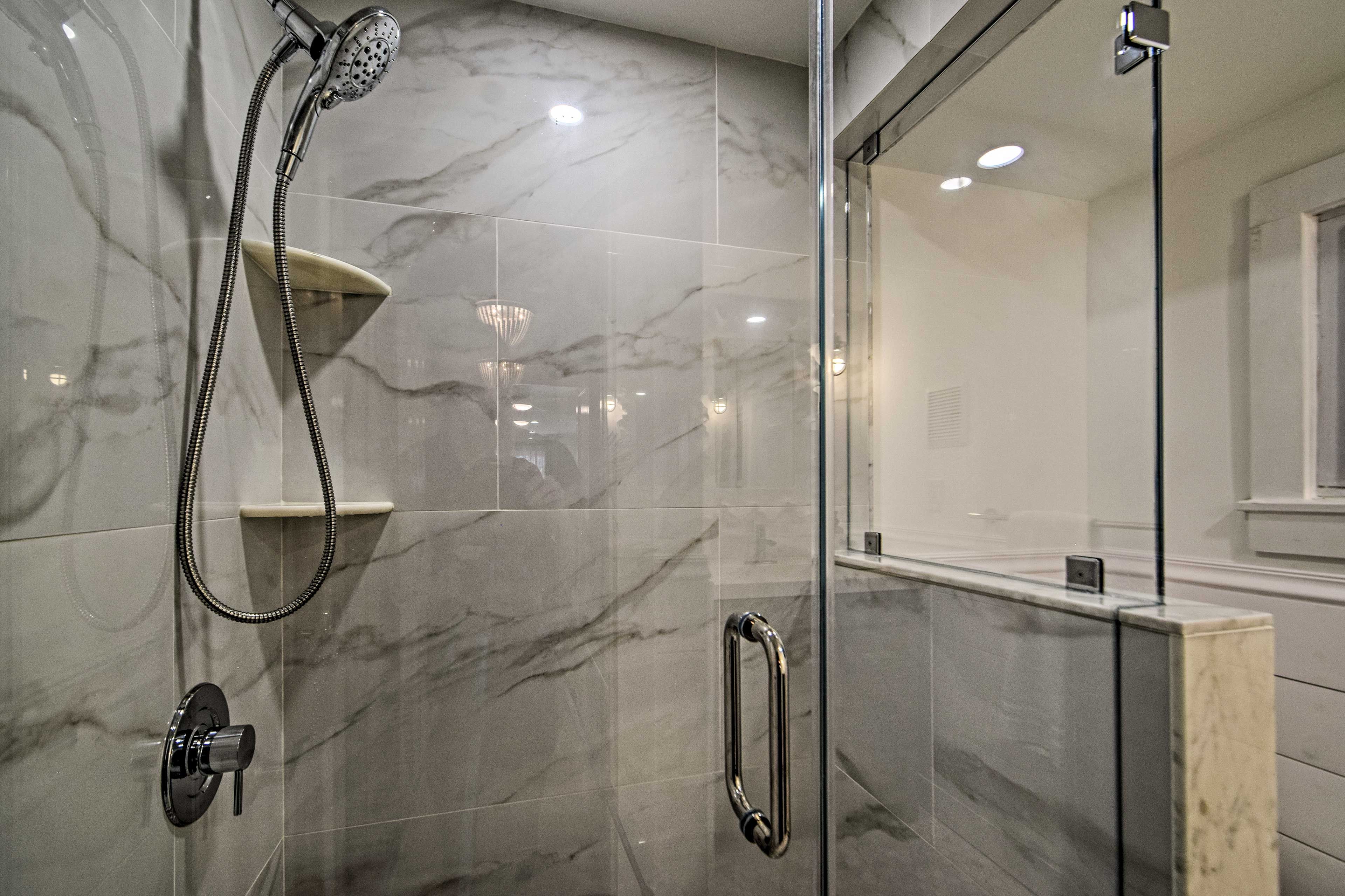 Full Bathroom | Walk-In Shower