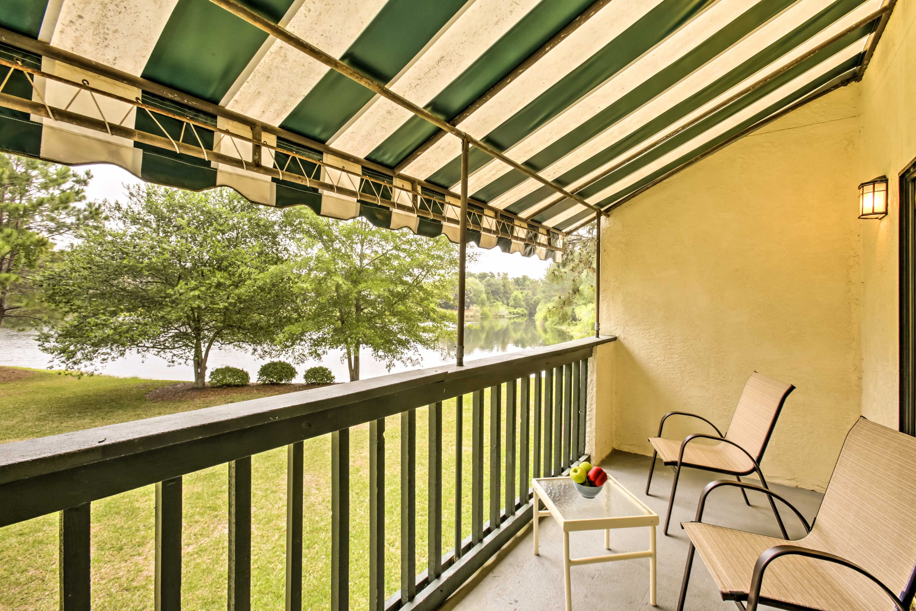 Niceville Vacation Rental | 2BR | 2BA | Stairs Required to Enter