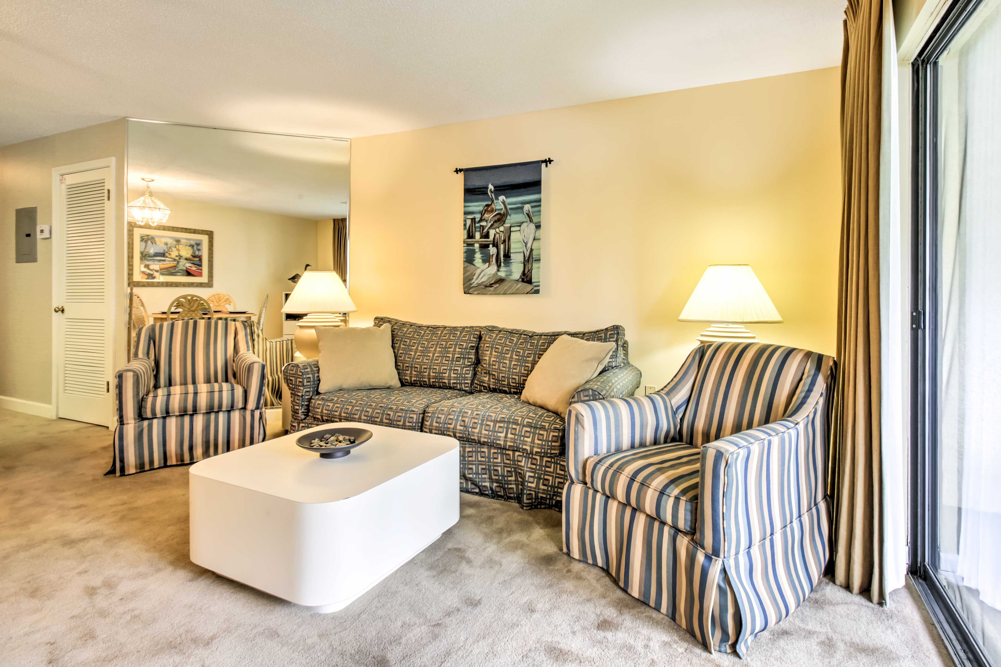 Living Room | Free WiFi