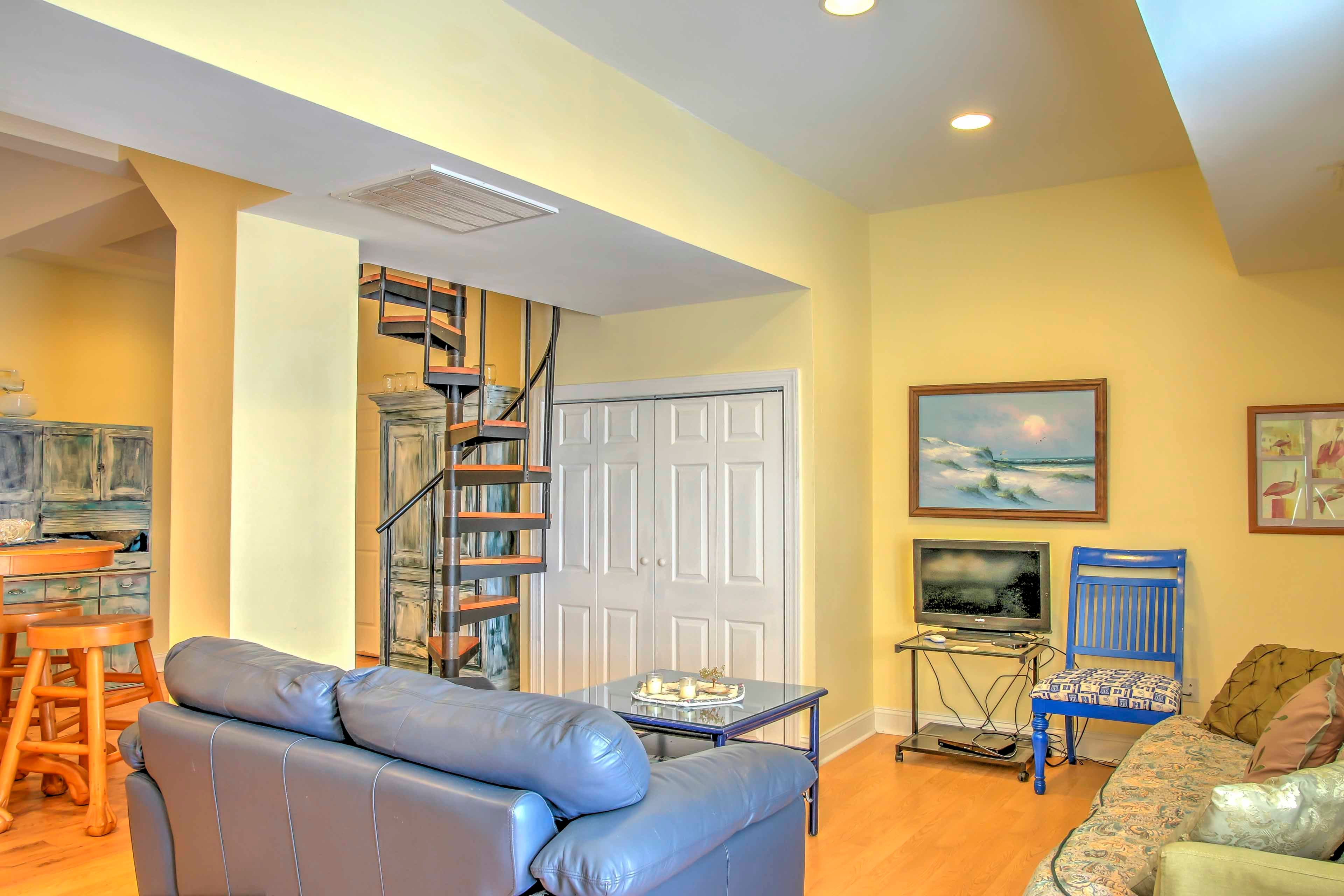 Watch all your favorite shows on the flat-screen TV during your downtime.