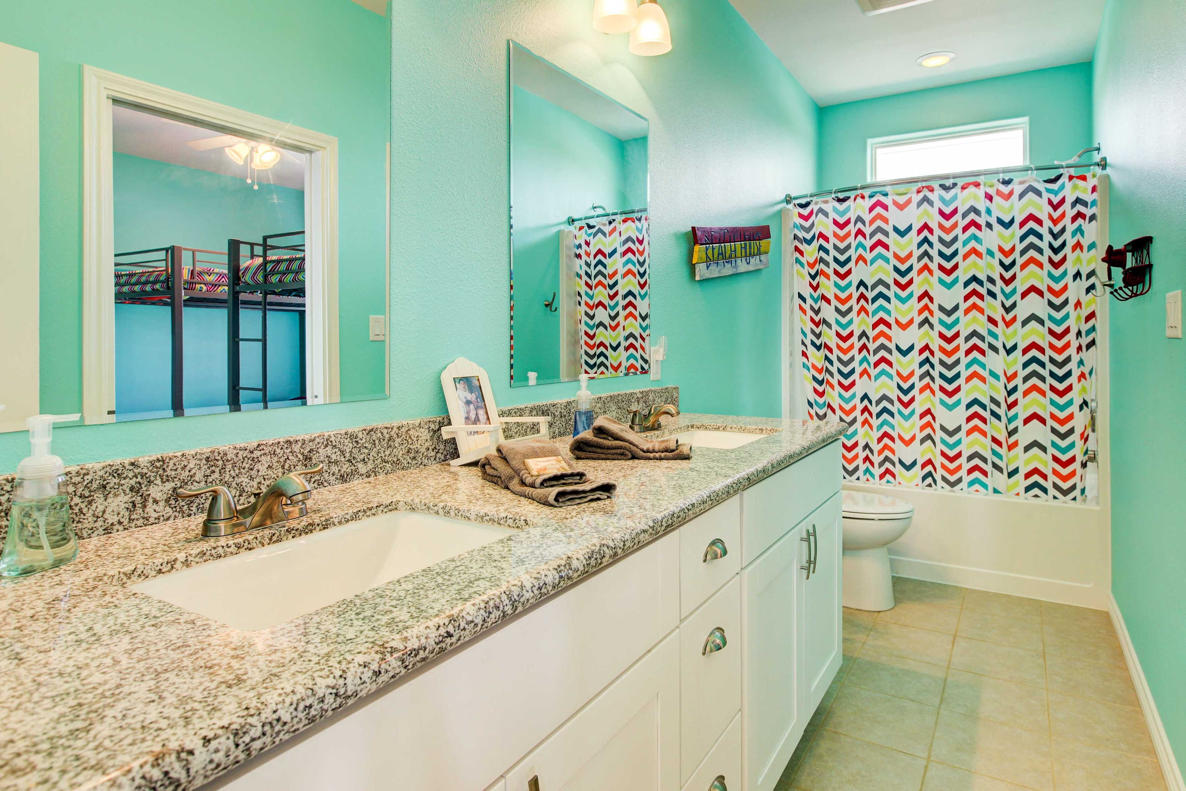 Full Bathroom