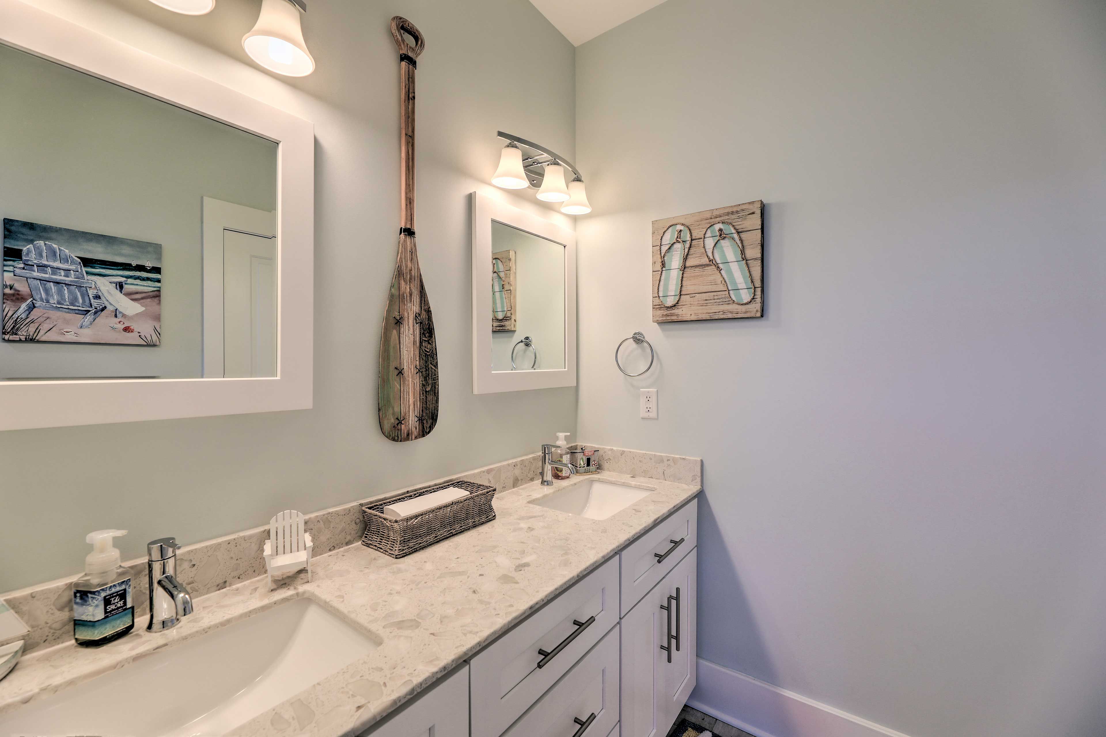Full Bathroom