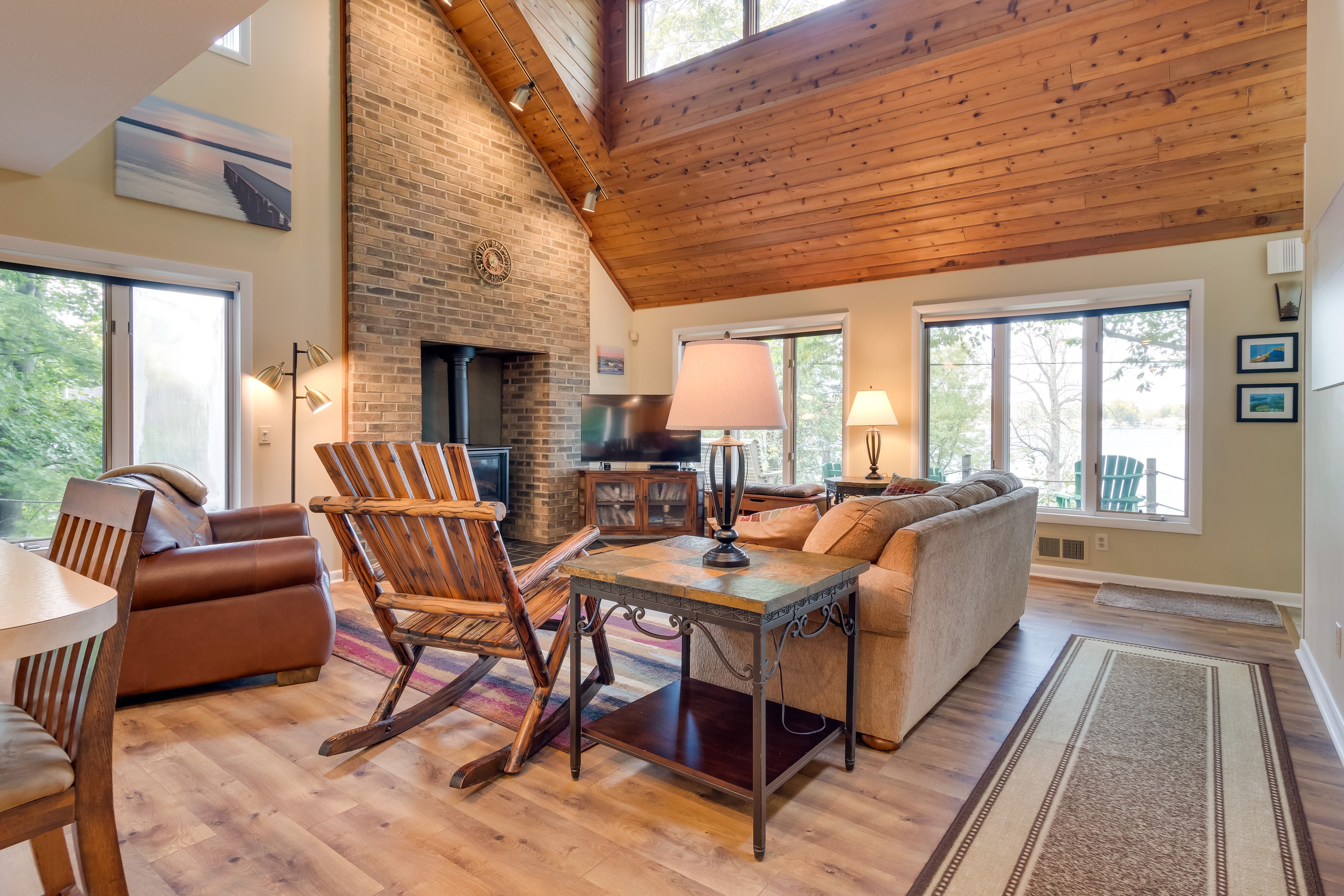 Interior | Open Floor Plan | Free WiFi