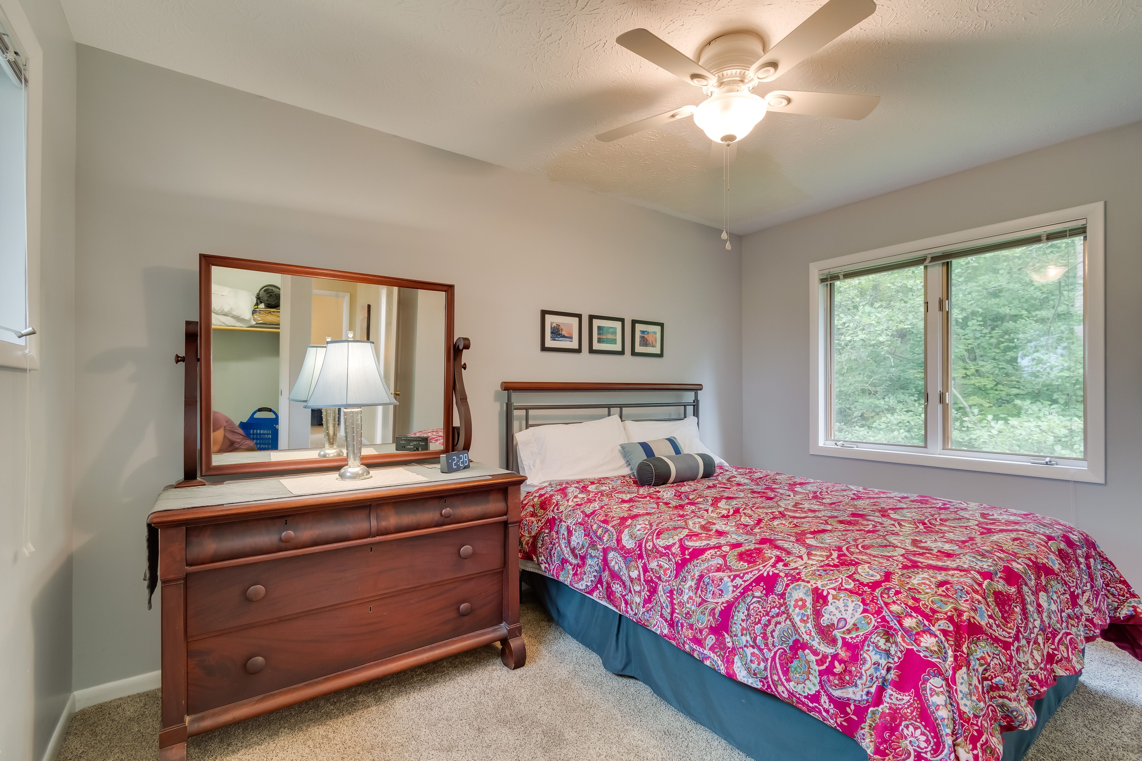 Bedroom 3 | Full Bed | 2nd Floor