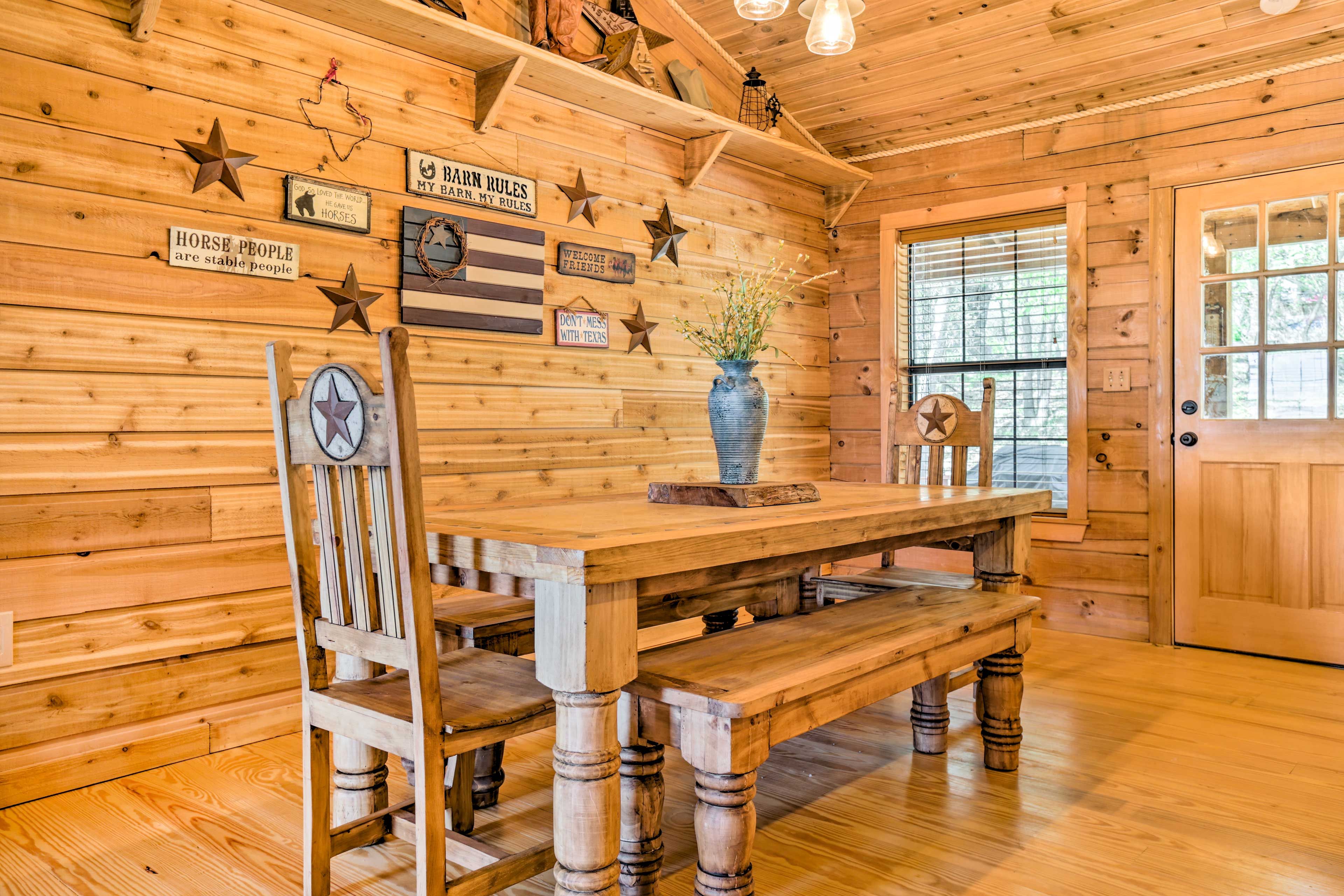 Dining Area | Dishware & Flatware