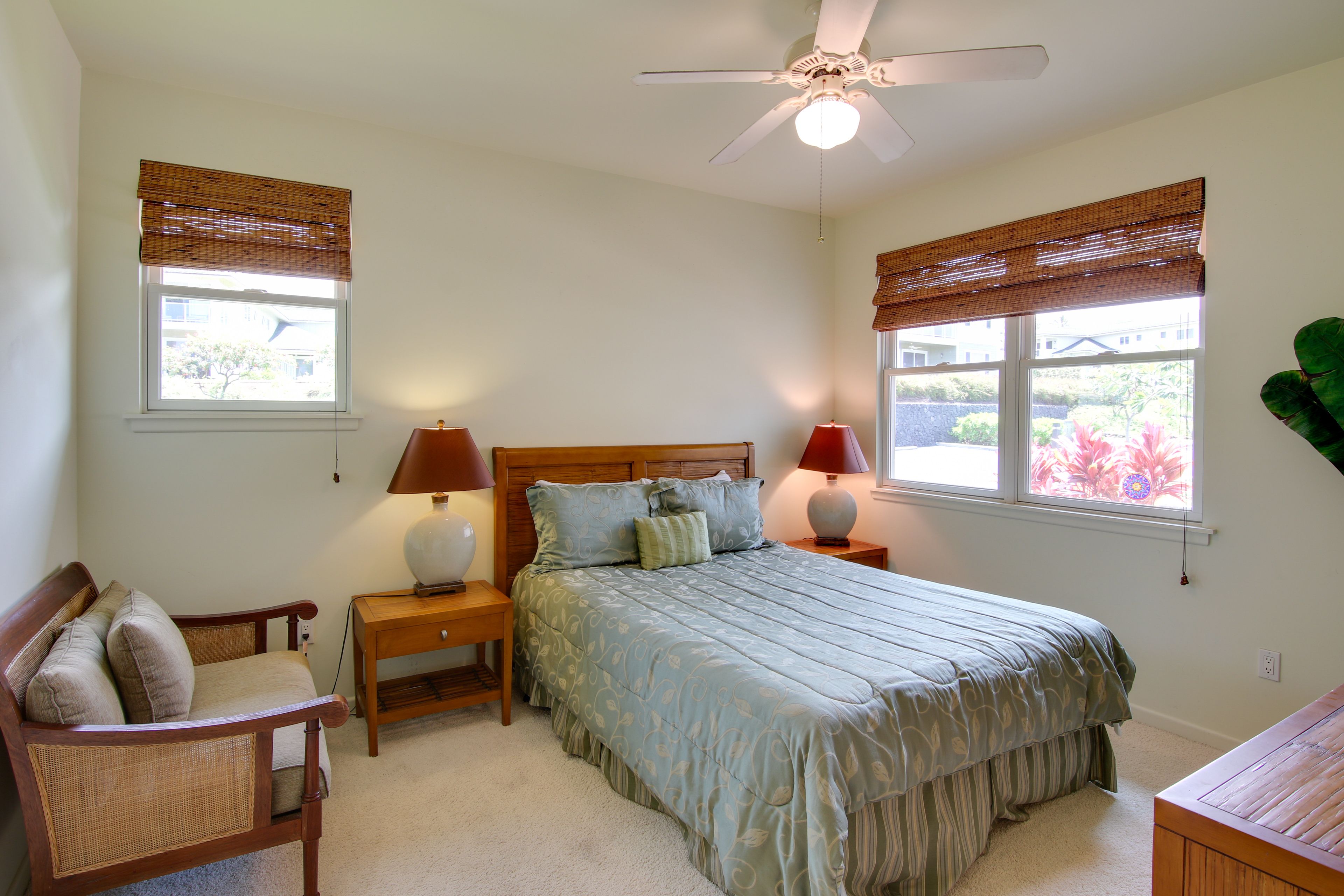 Bedroom 2 | King Bed