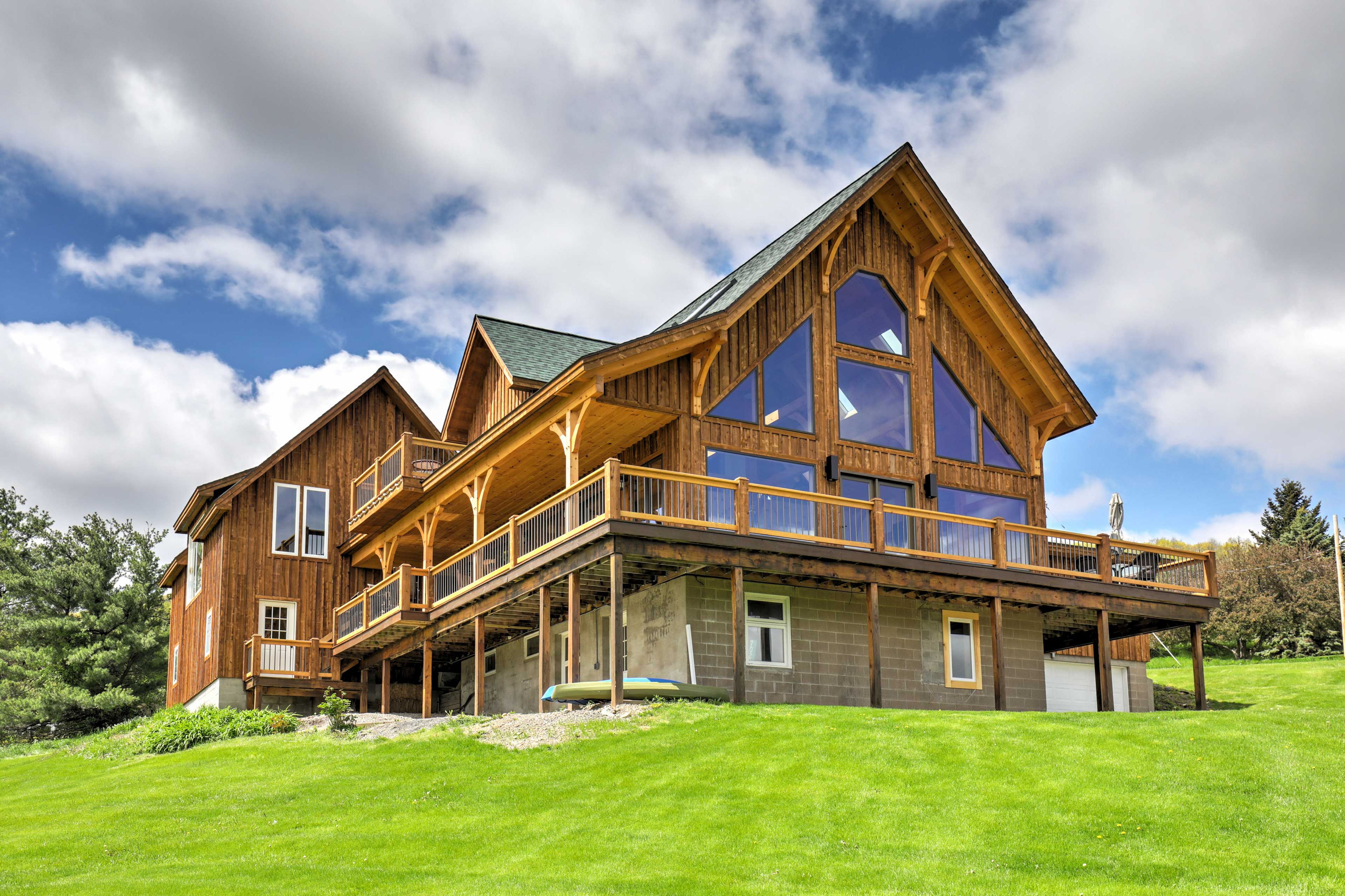 Exterior | Lake Views